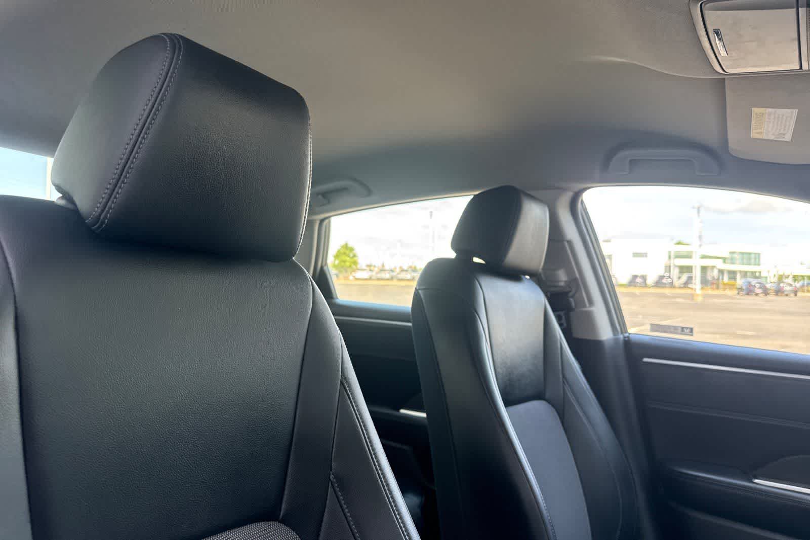Thumbnail: 2019 Honda Clarity - 17