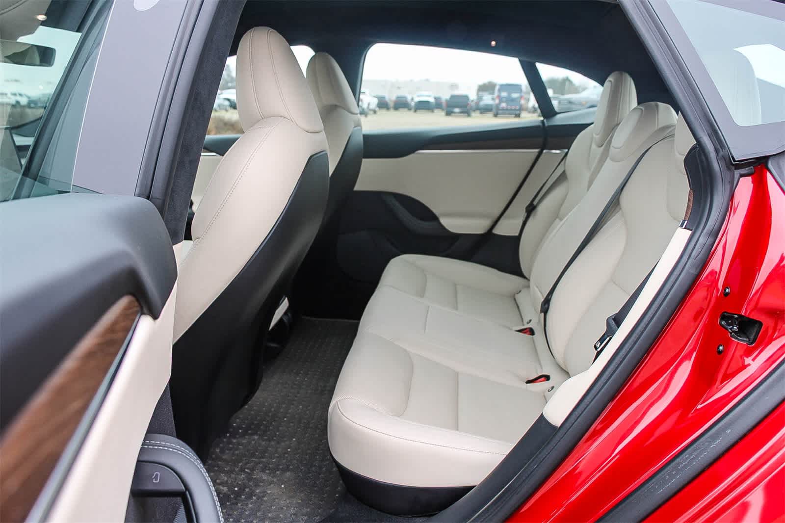 Thumbnail: 2022 Tesla Model S - 17