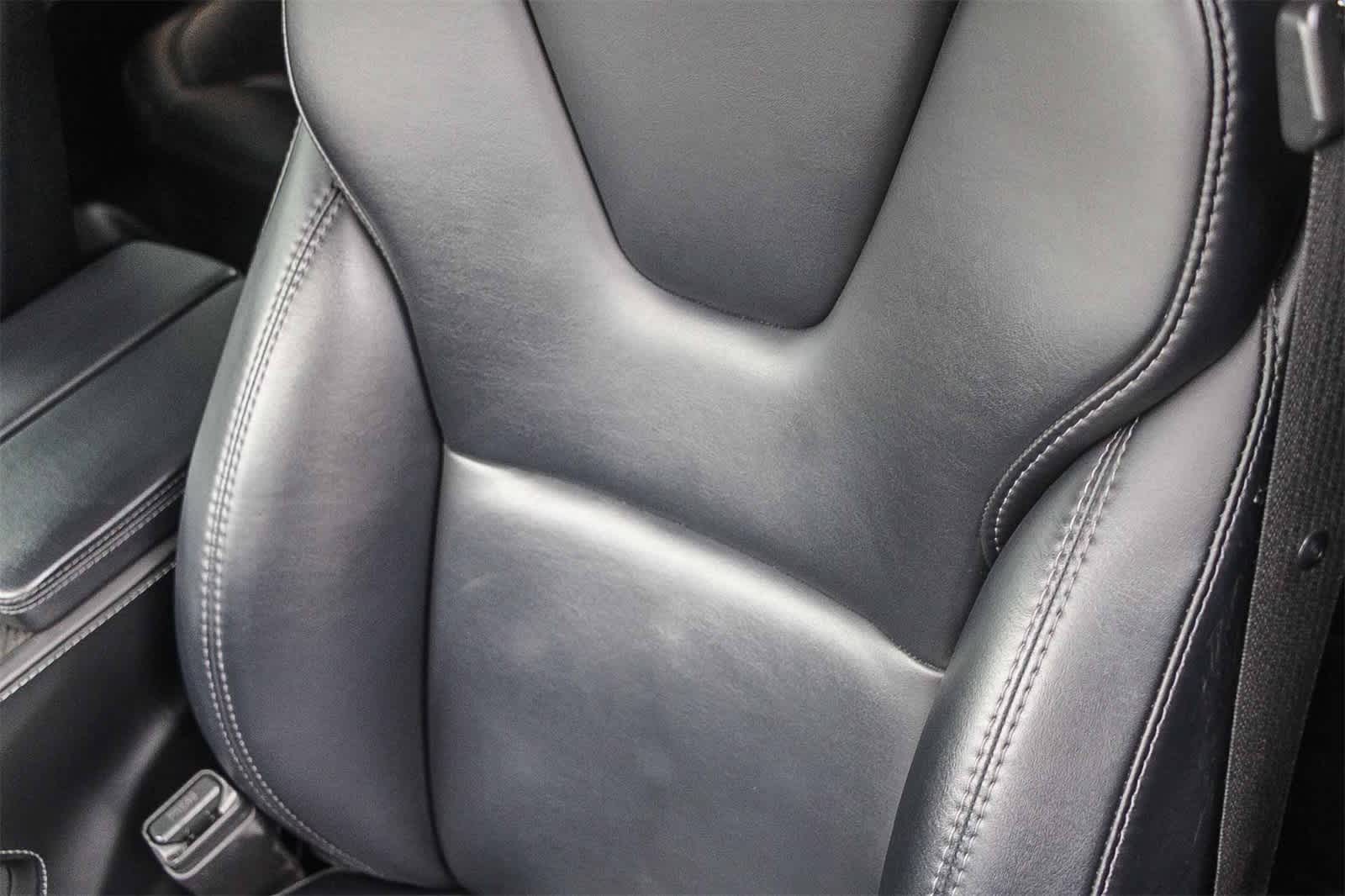 Thumbnail: 2018 Tesla Model S - 21