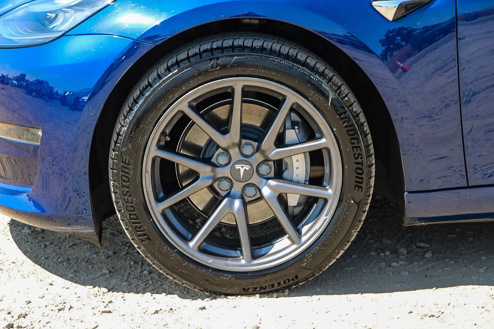 Thumbnail: 2018 Tesla Model 3 - 8