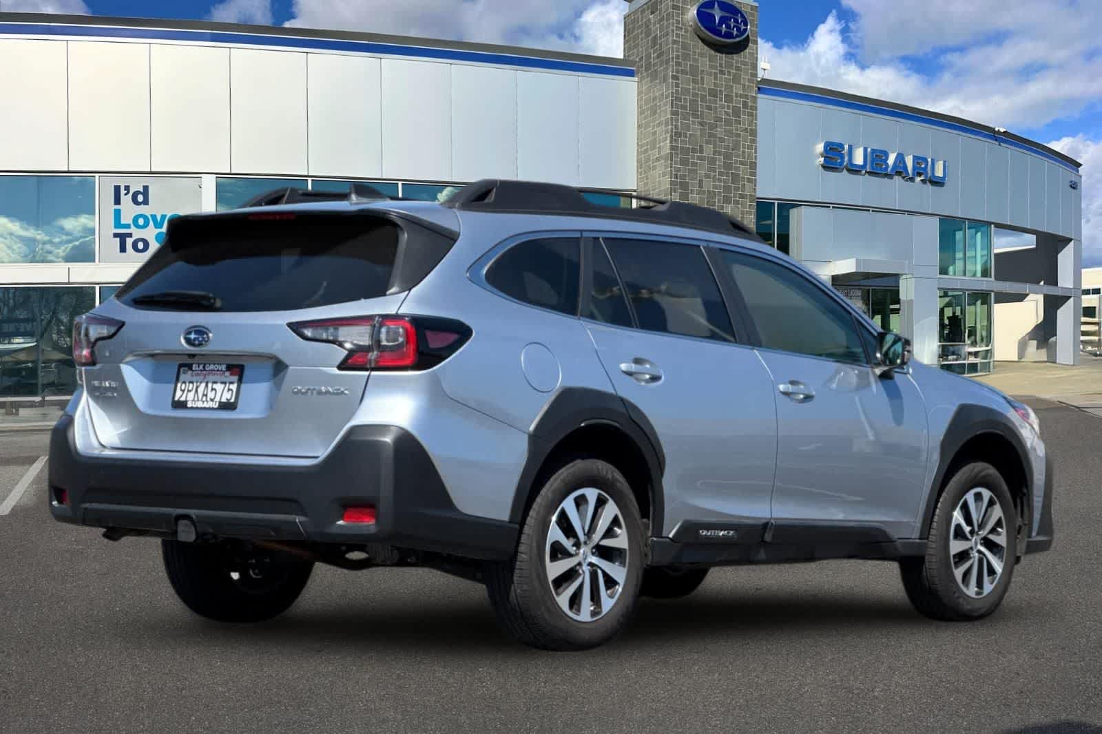 Thumbnail: 2025 Subaru Outback - 2