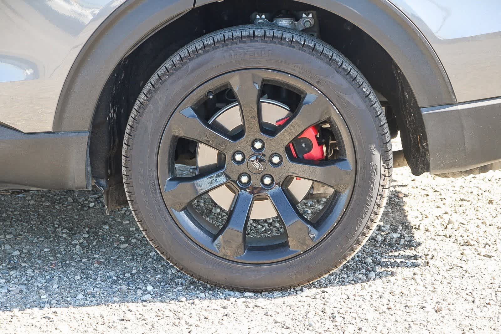 Thumbnail: 2022 Ford Explorer - 10