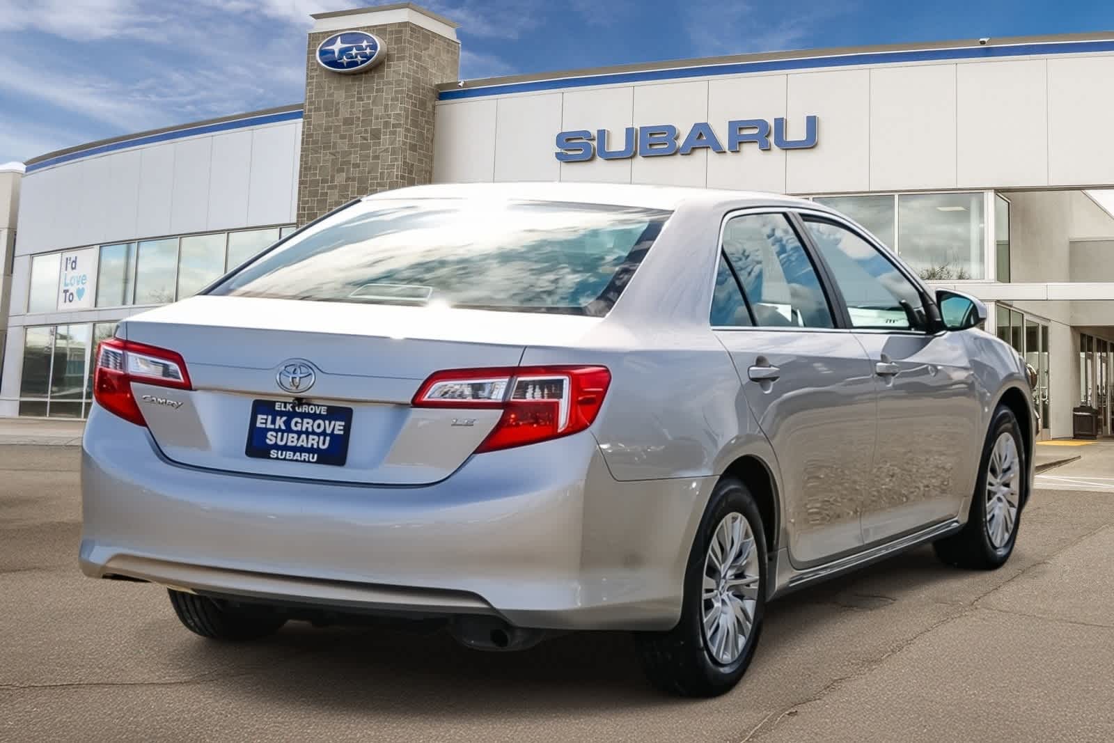 Thumbnail: 2013 Toyota Camry - 4