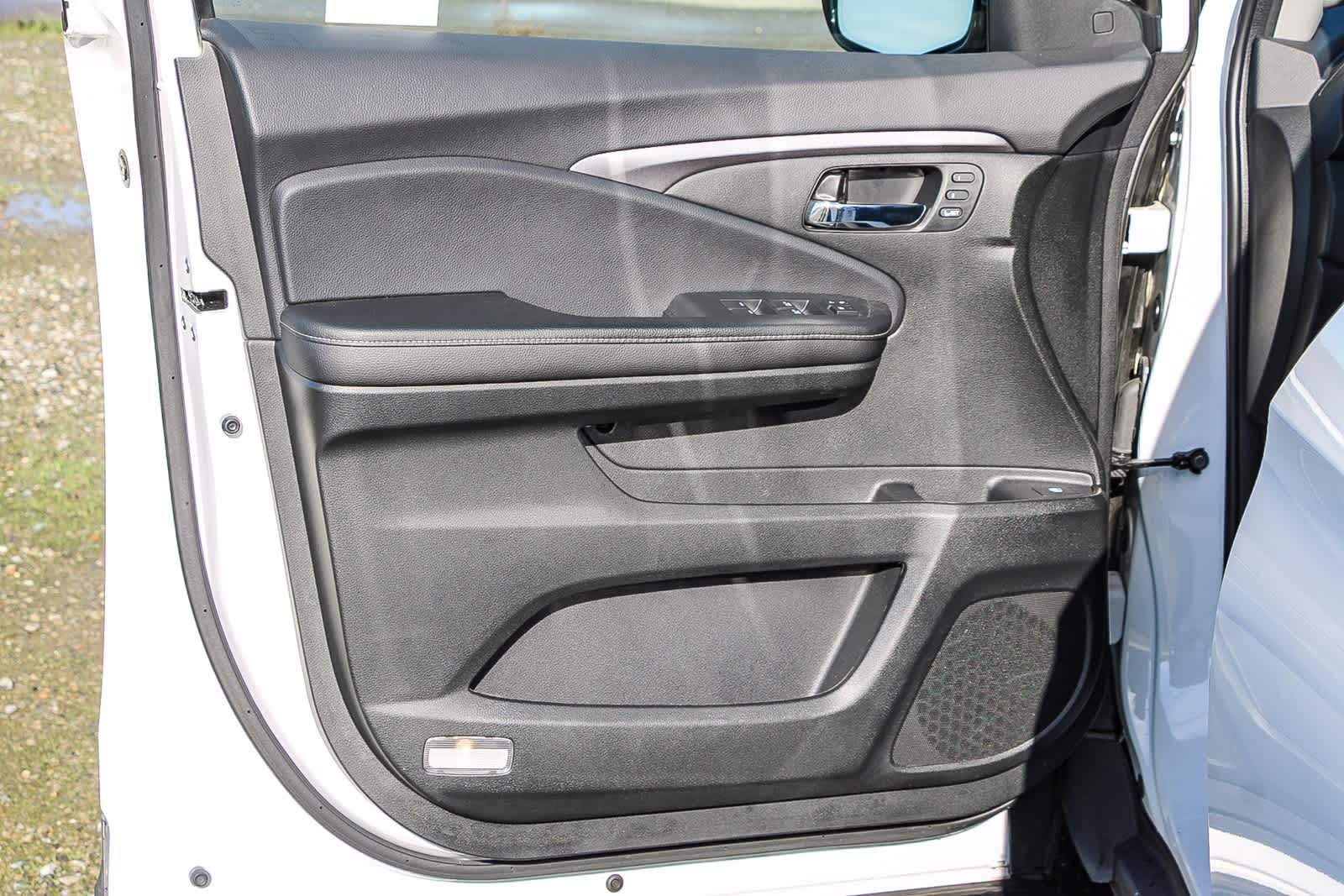 Thumbnail: 2023 Honda Ridgeline - 20