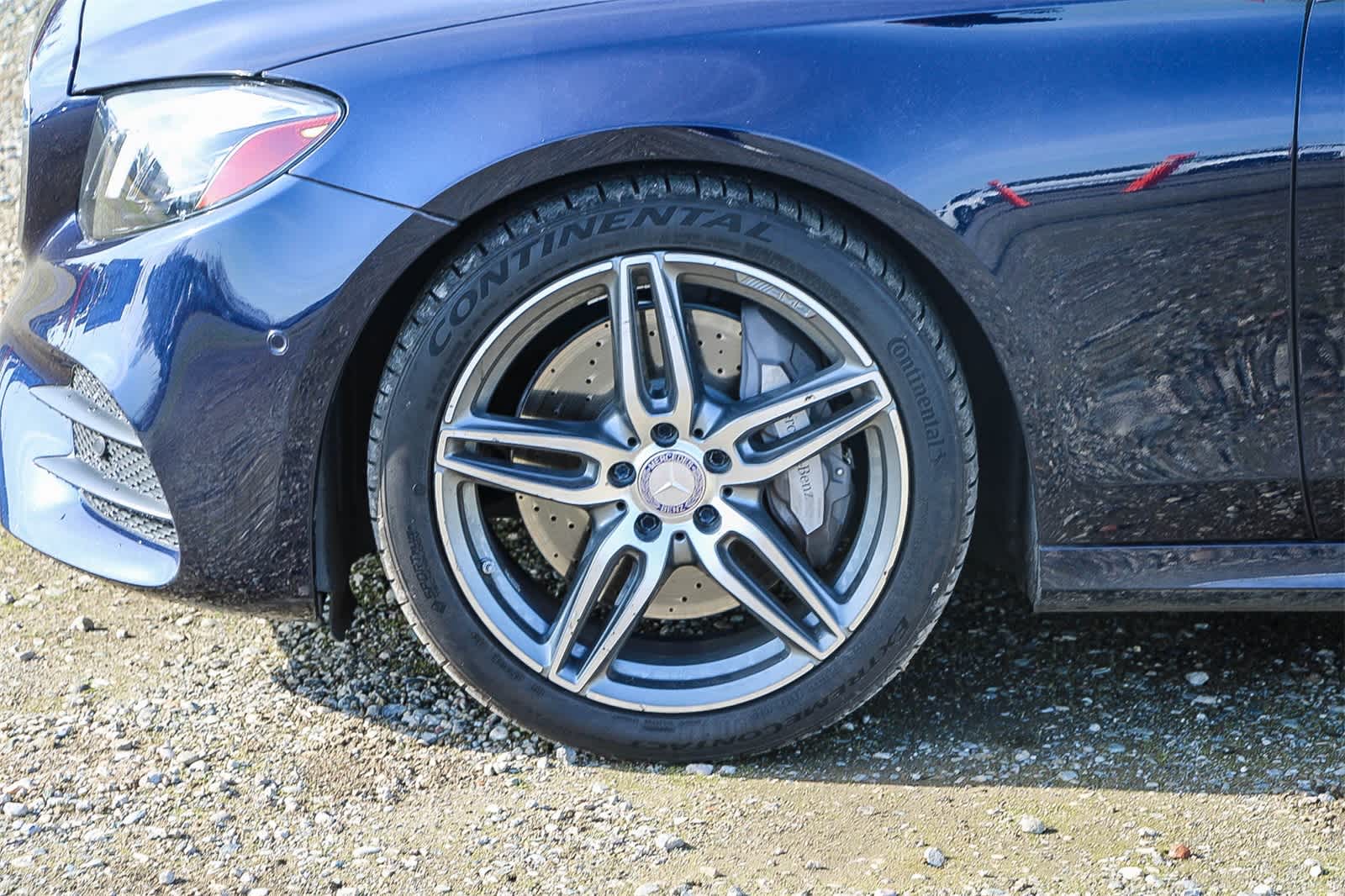 Thumbnail: 2017 Mercedes-Benz E-Class - 9