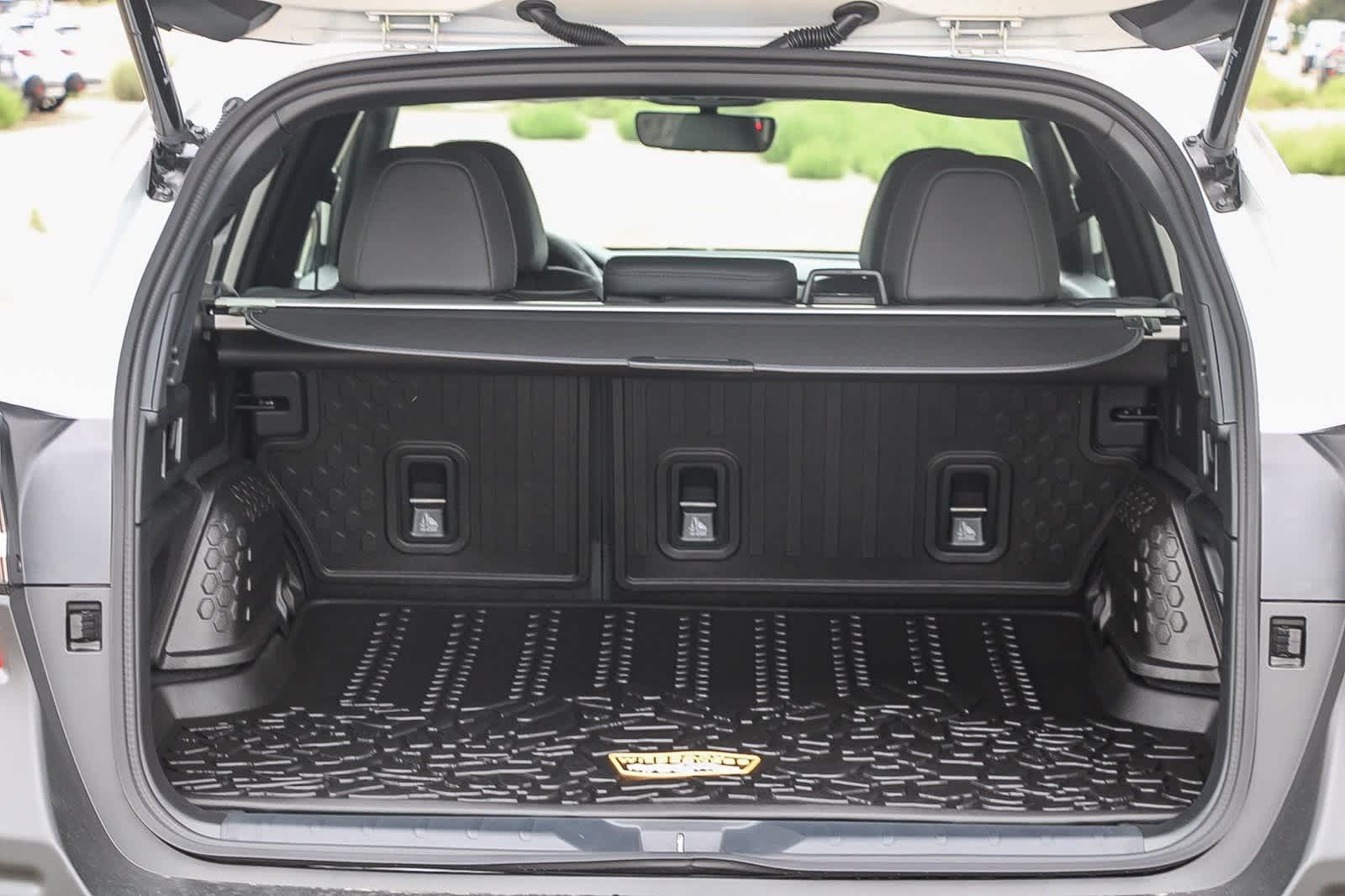 Thumbnail: 2025 Subaru Outback - 16