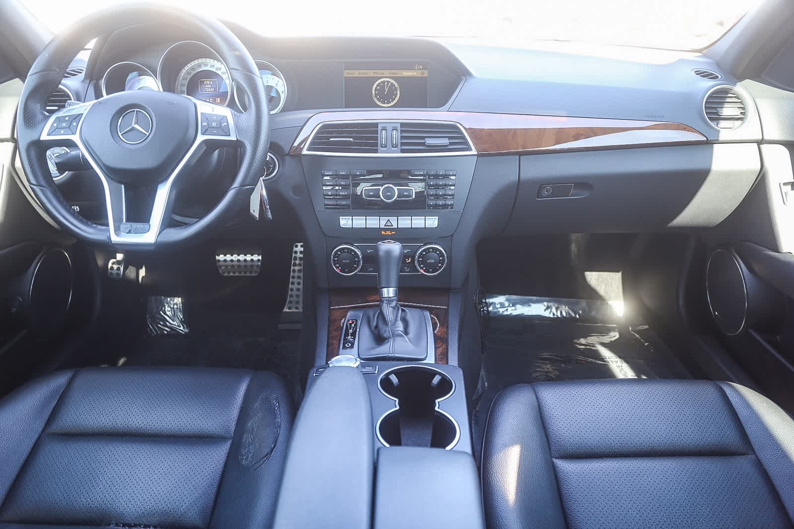 Thumbnail: 2012 Mercedes-Benz C-Class - 11