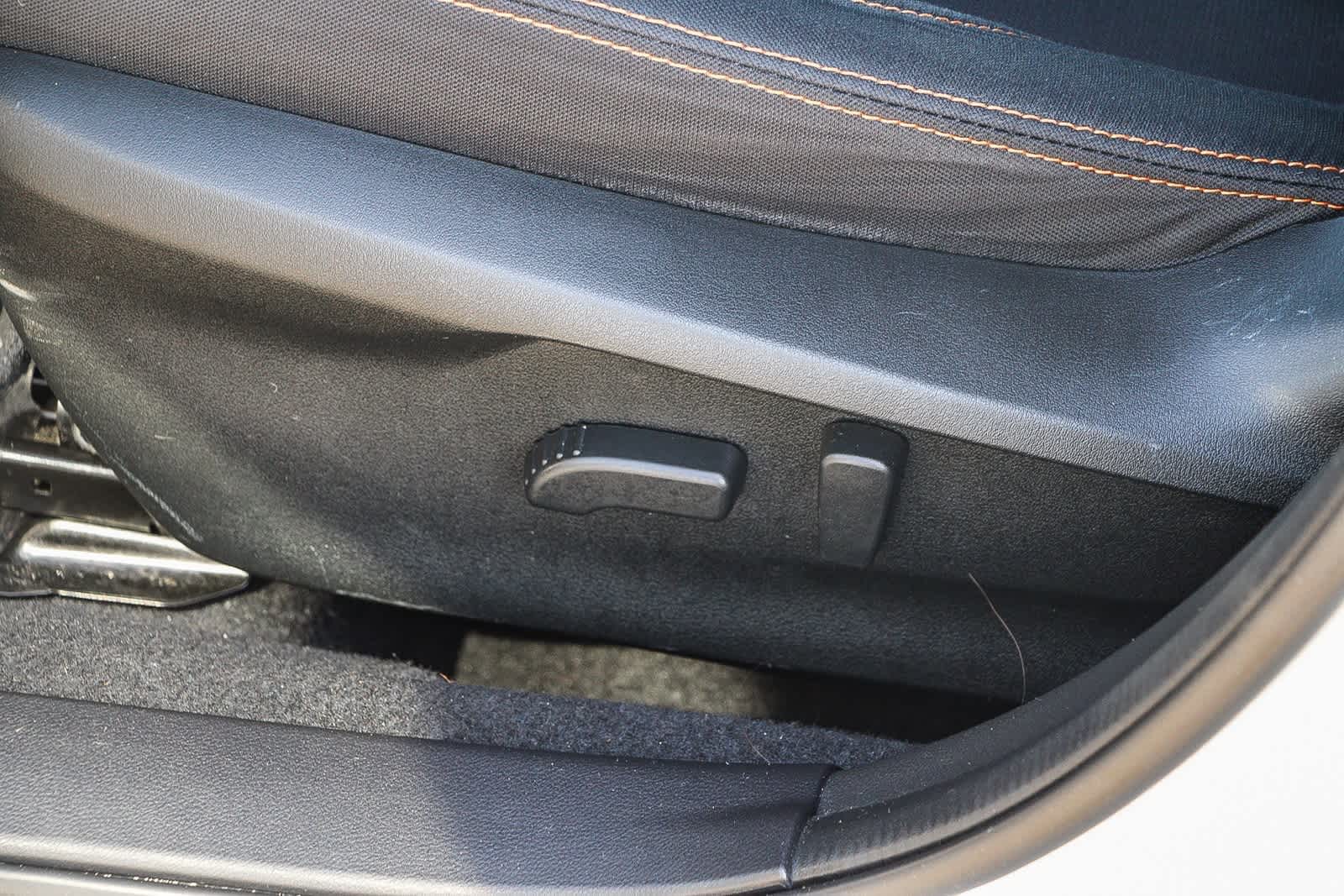 Thumbnail: 2020 Subaru Crosstrek - 12