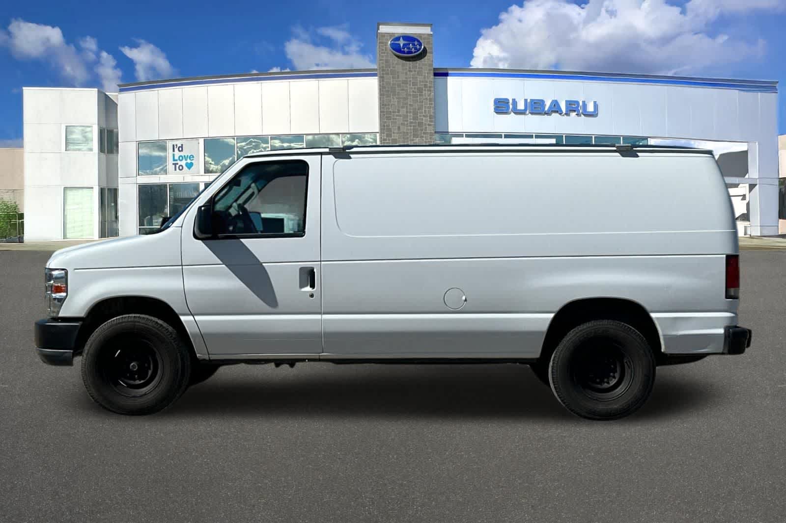 Thumbnail: 2014 Ford Econoline - 9