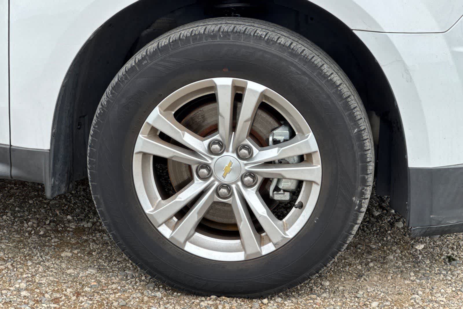 Thumbnail: 2013 Chevrolet Equinox - 27