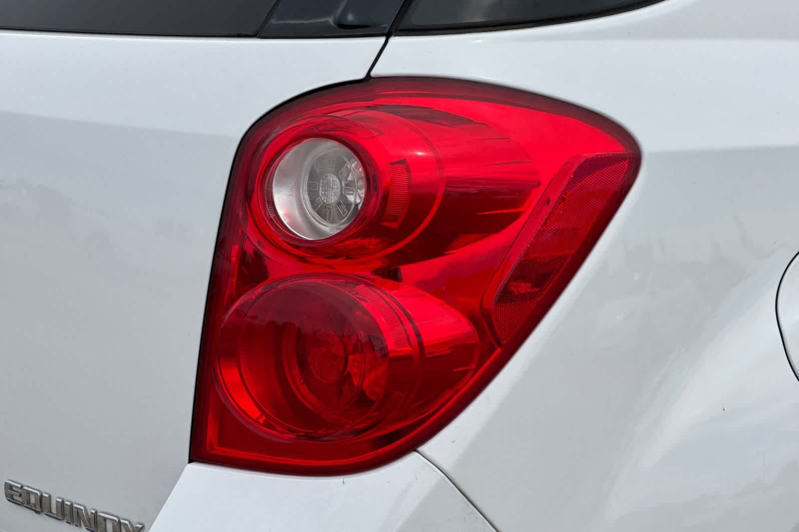 Thumbnail: 2013 Chevrolet Equinox - 28