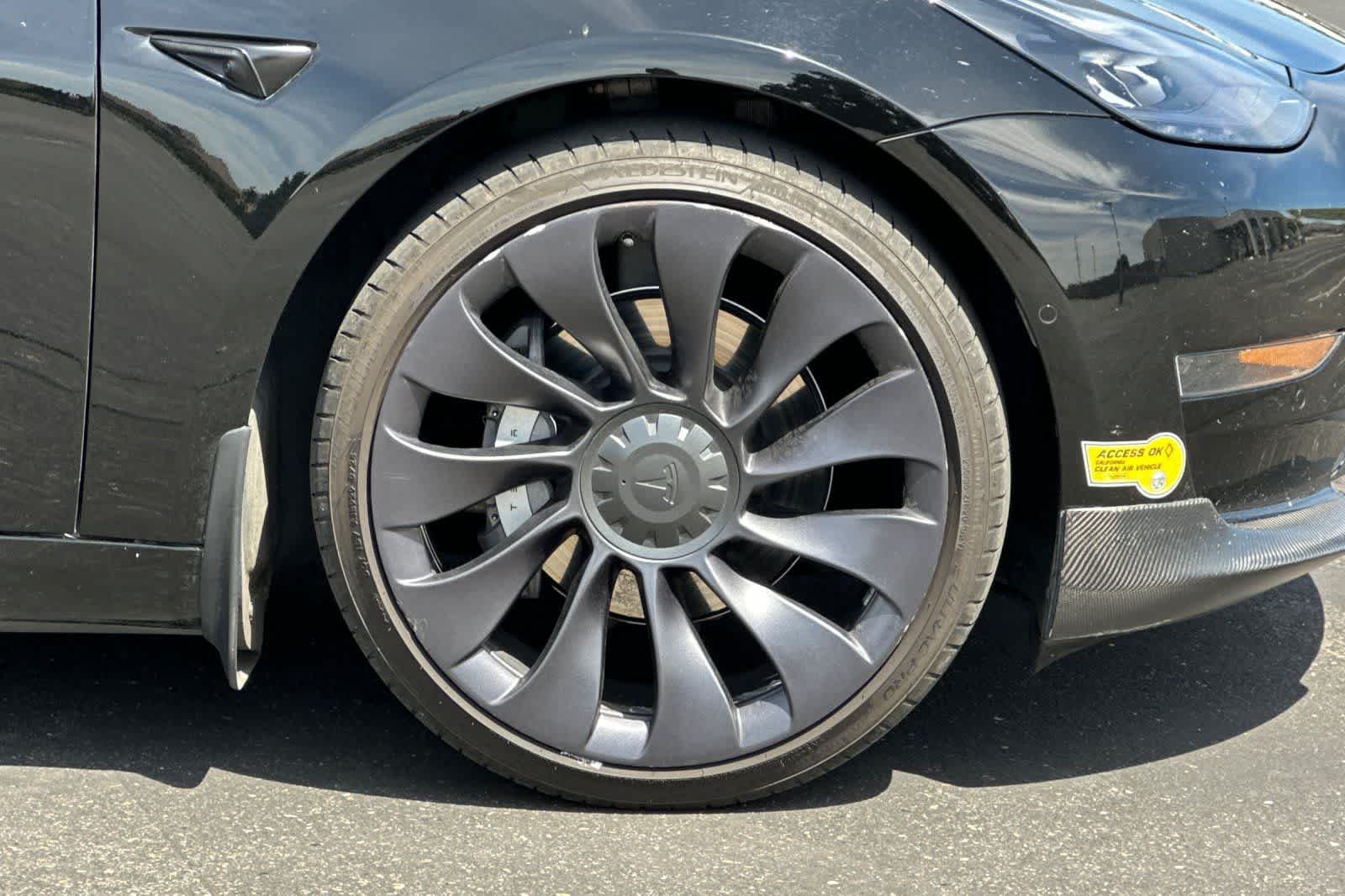 Thumbnail: 2021 Tesla Model 3 - 27