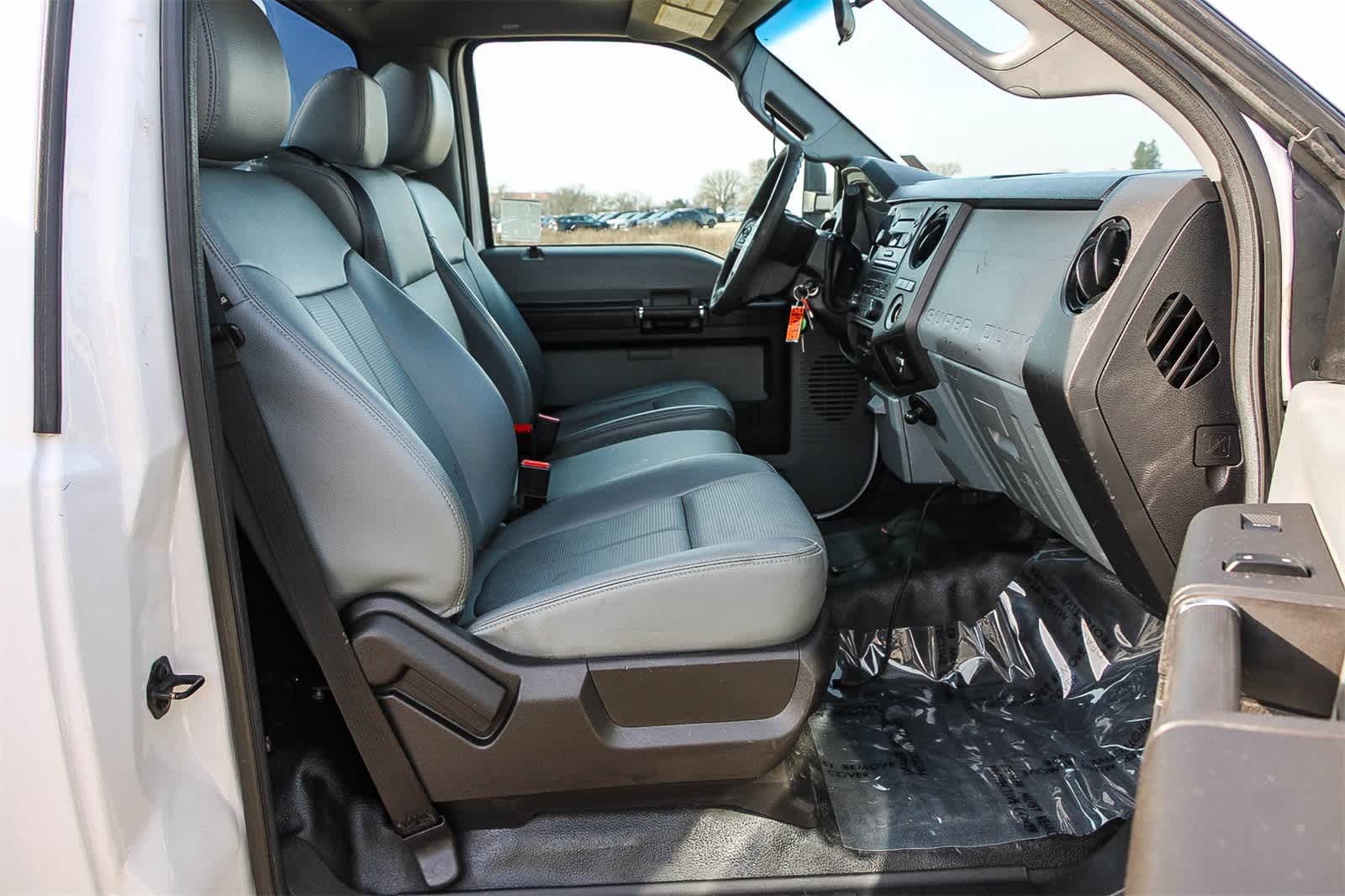 Thumbnail: 2015 Ford Econoline - 13