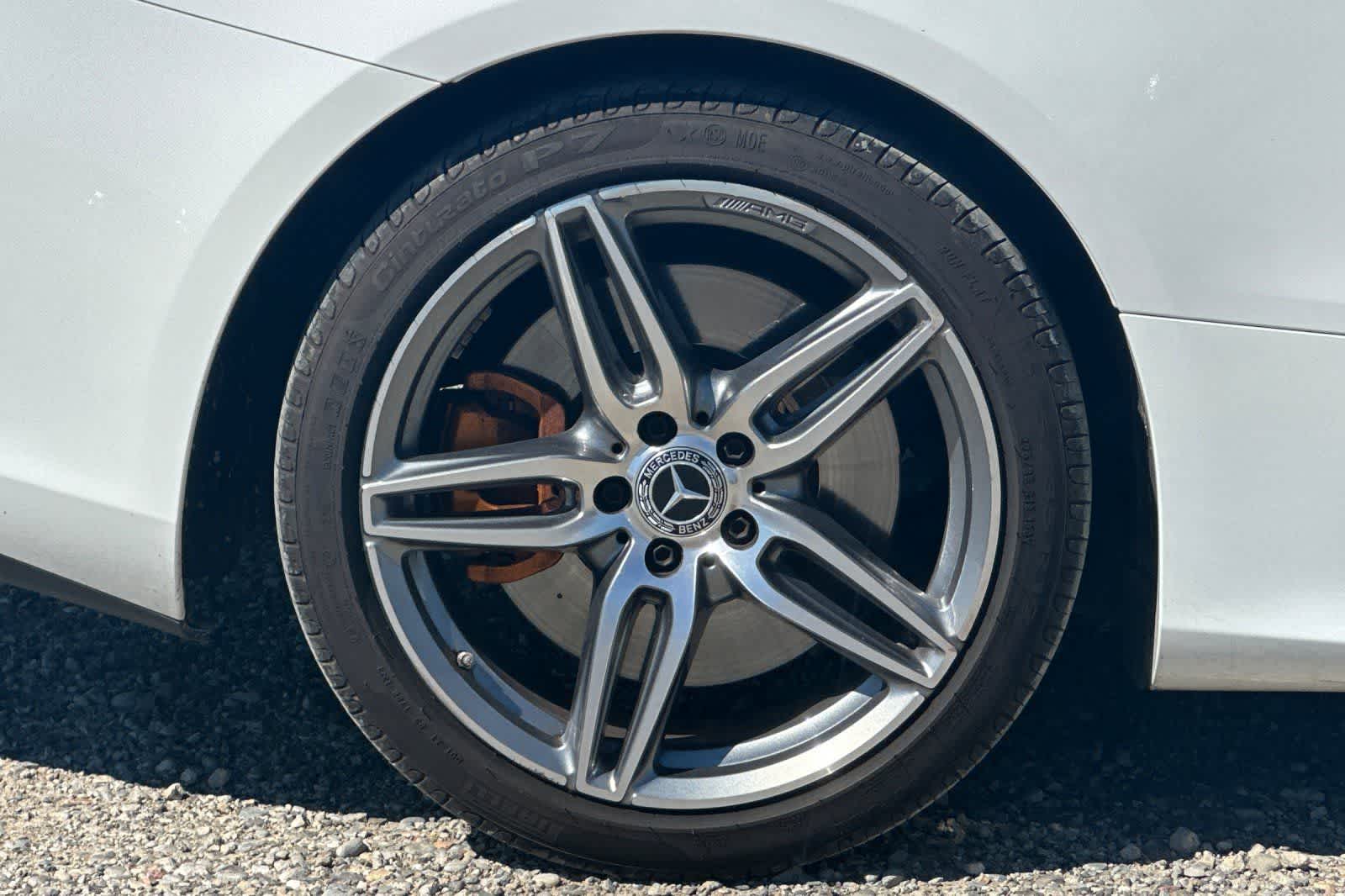 Thumbnail: 2019 Mercedes-Benz E-Class - 29