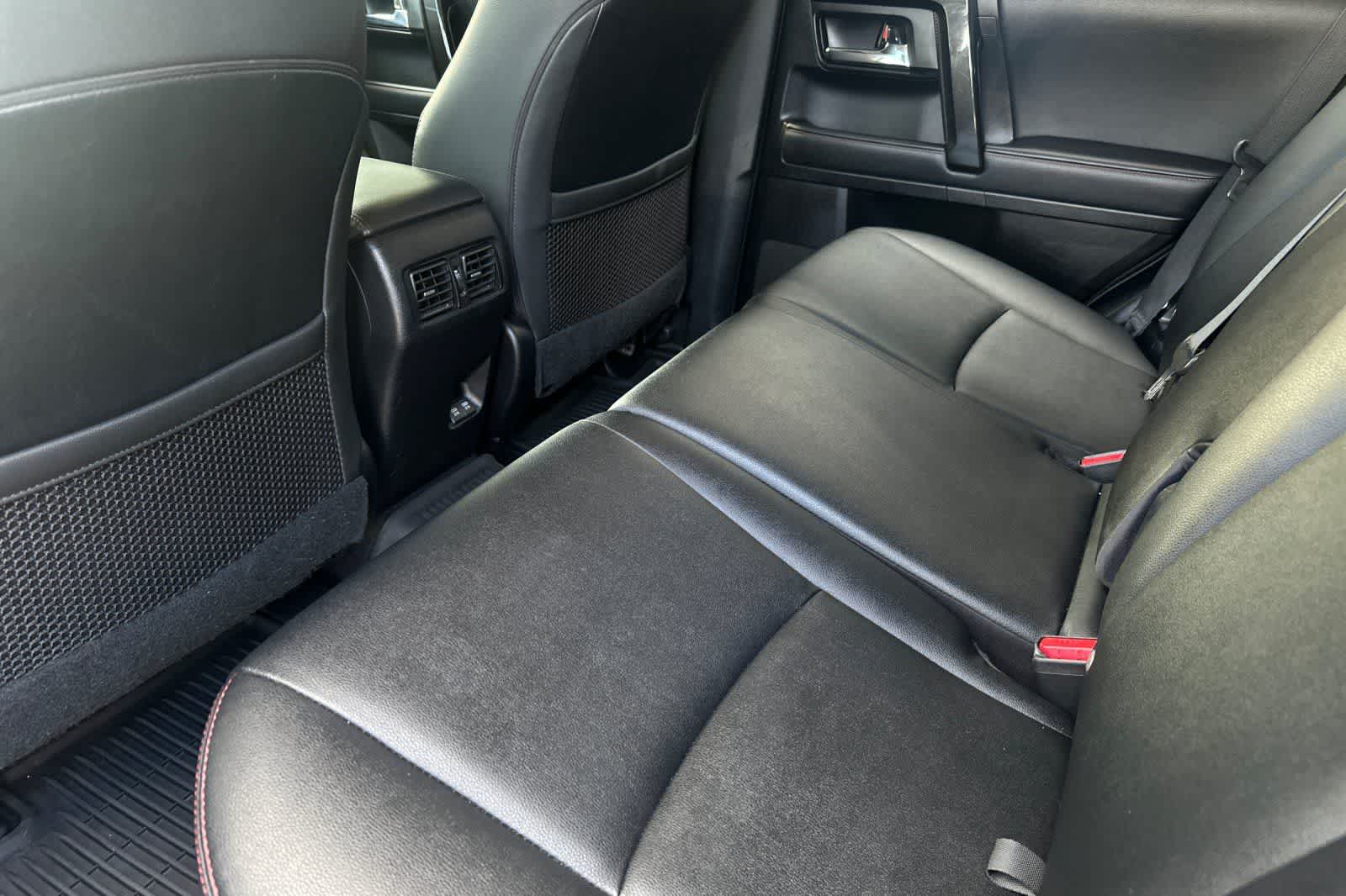 Thumbnail: 2021 Toyota 4Runner - 4