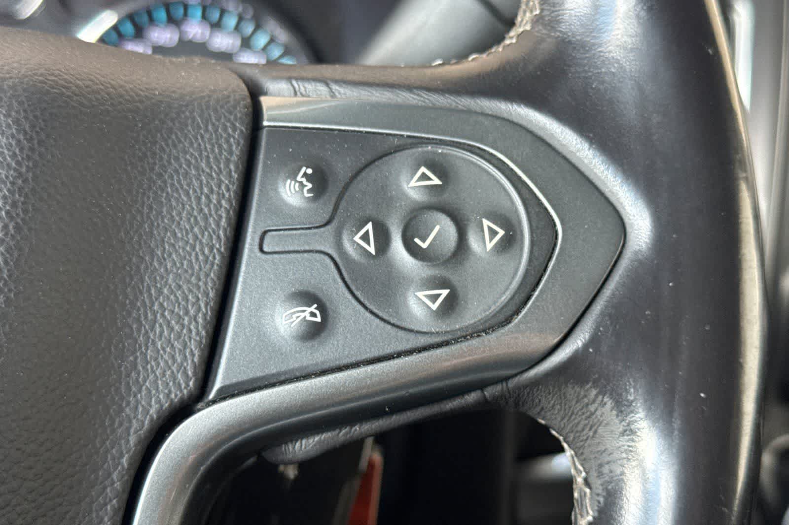 Thumbnail: 2014 Chevrolet Silverado 1500 - 23