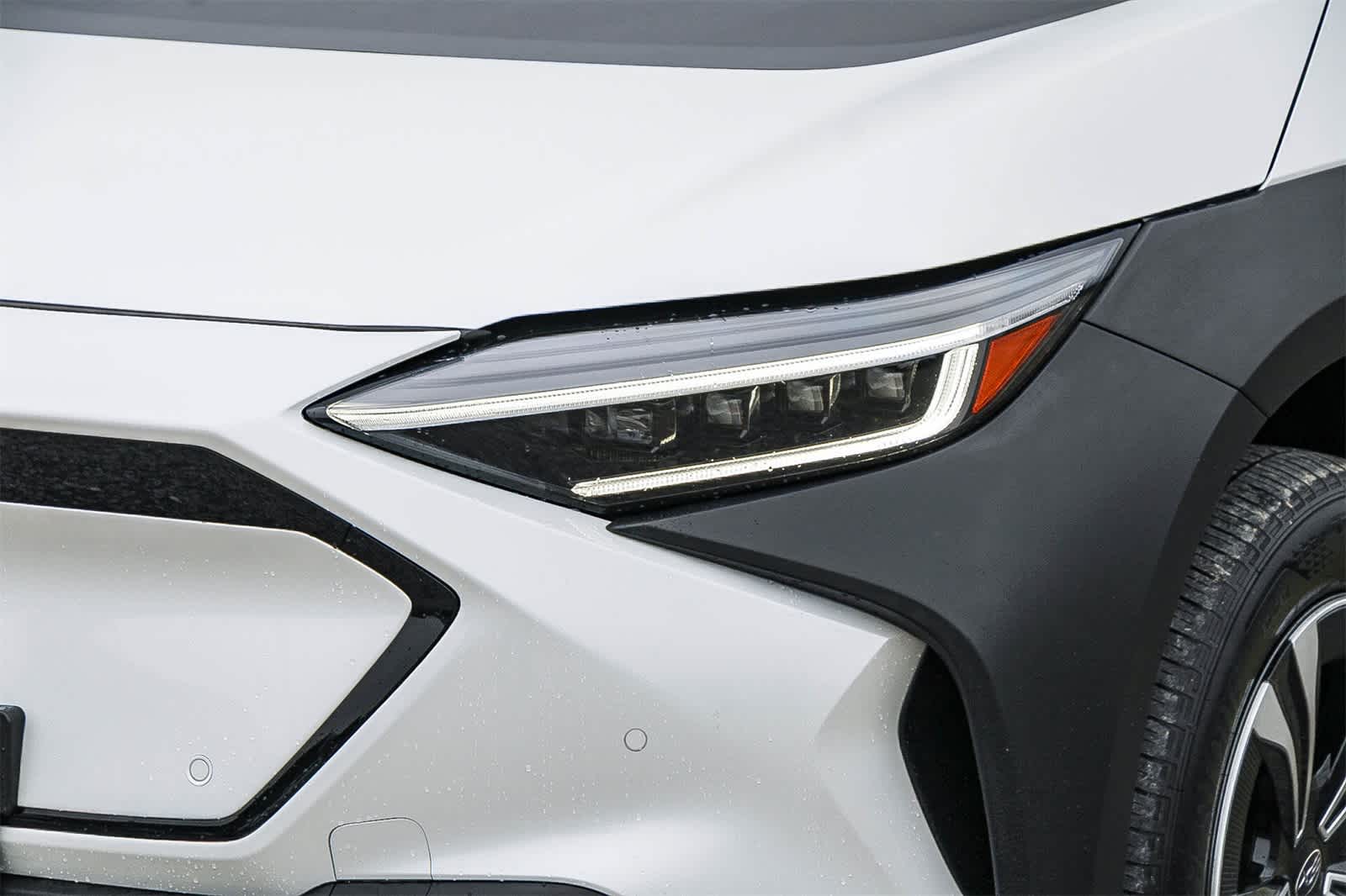 Thumbnail: 2024 Subaru Solterra - 8