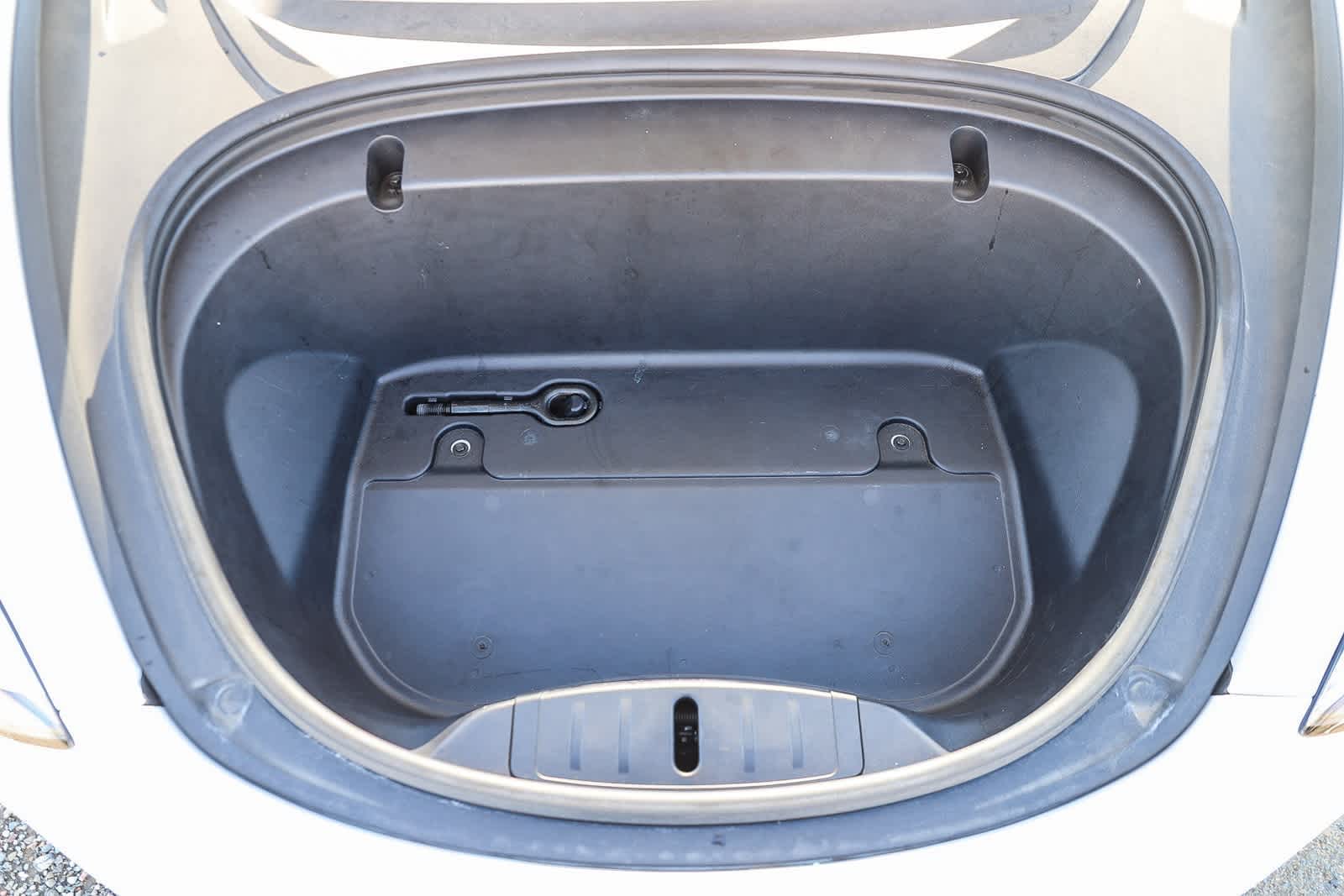 Thumbnail: 2020 Tesla Model 3 - 23