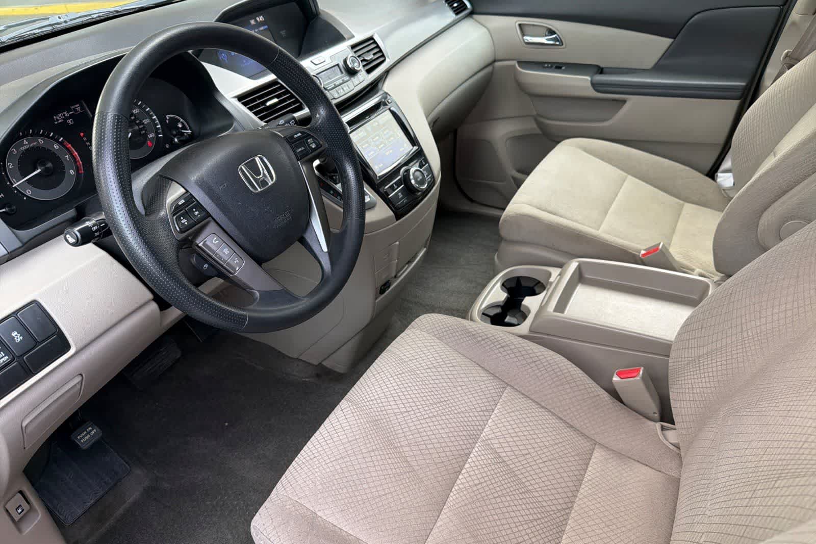 Thumbnail: 2015 Honda Odyssey - 11
