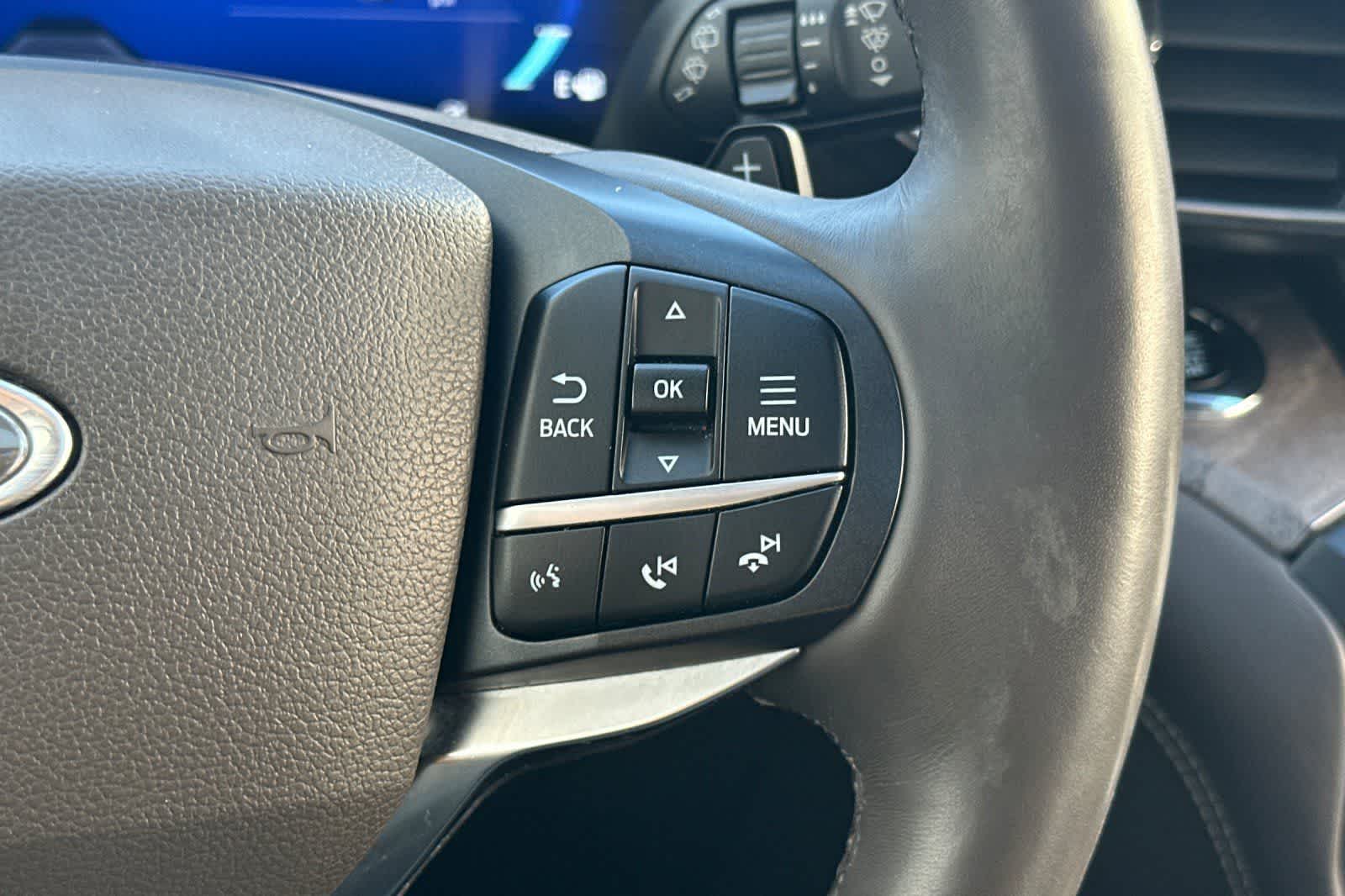 Thumbnail: 2020 Ford Explorer - 29