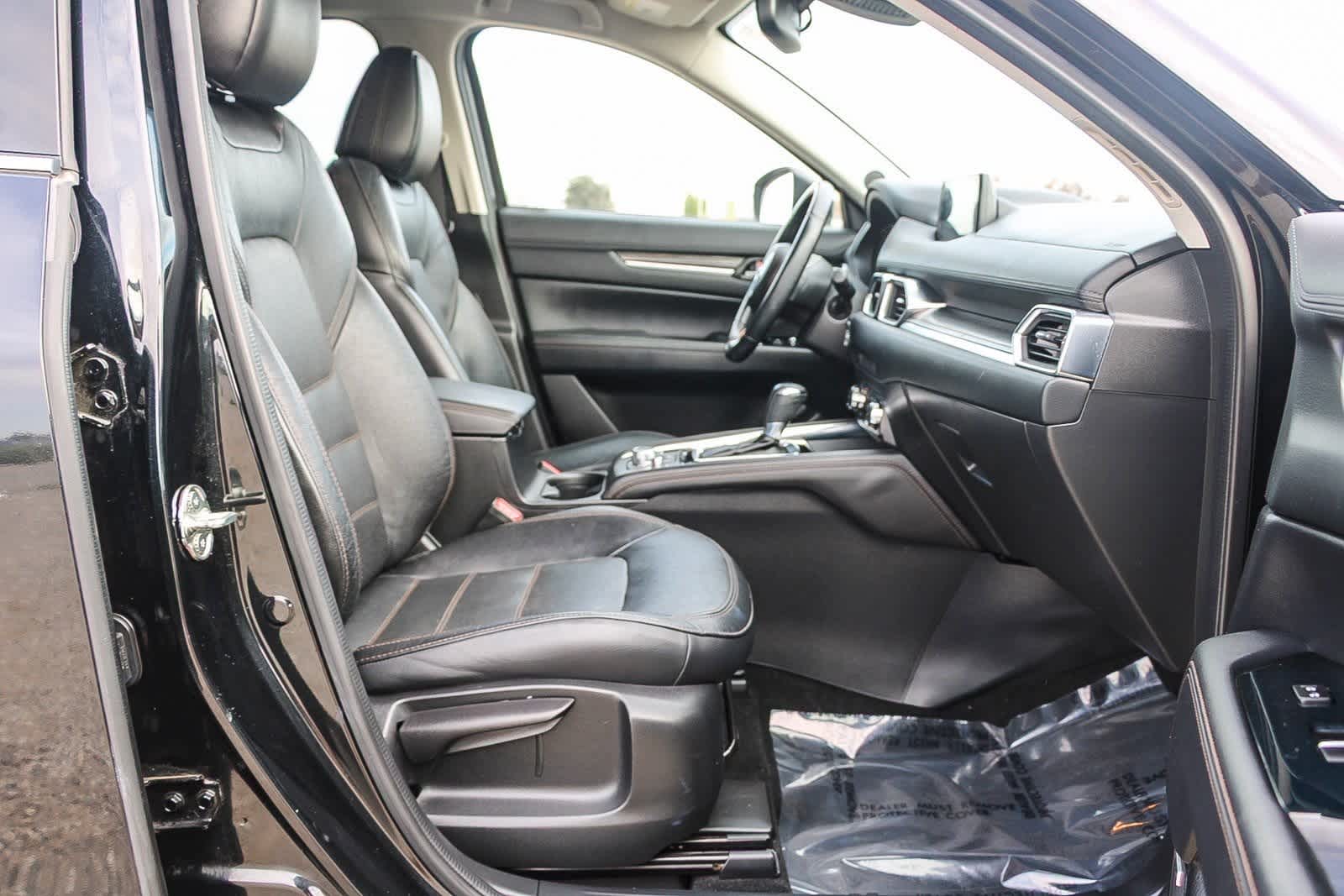 Thumbnail: 2017 Mazda CX-5 - 17