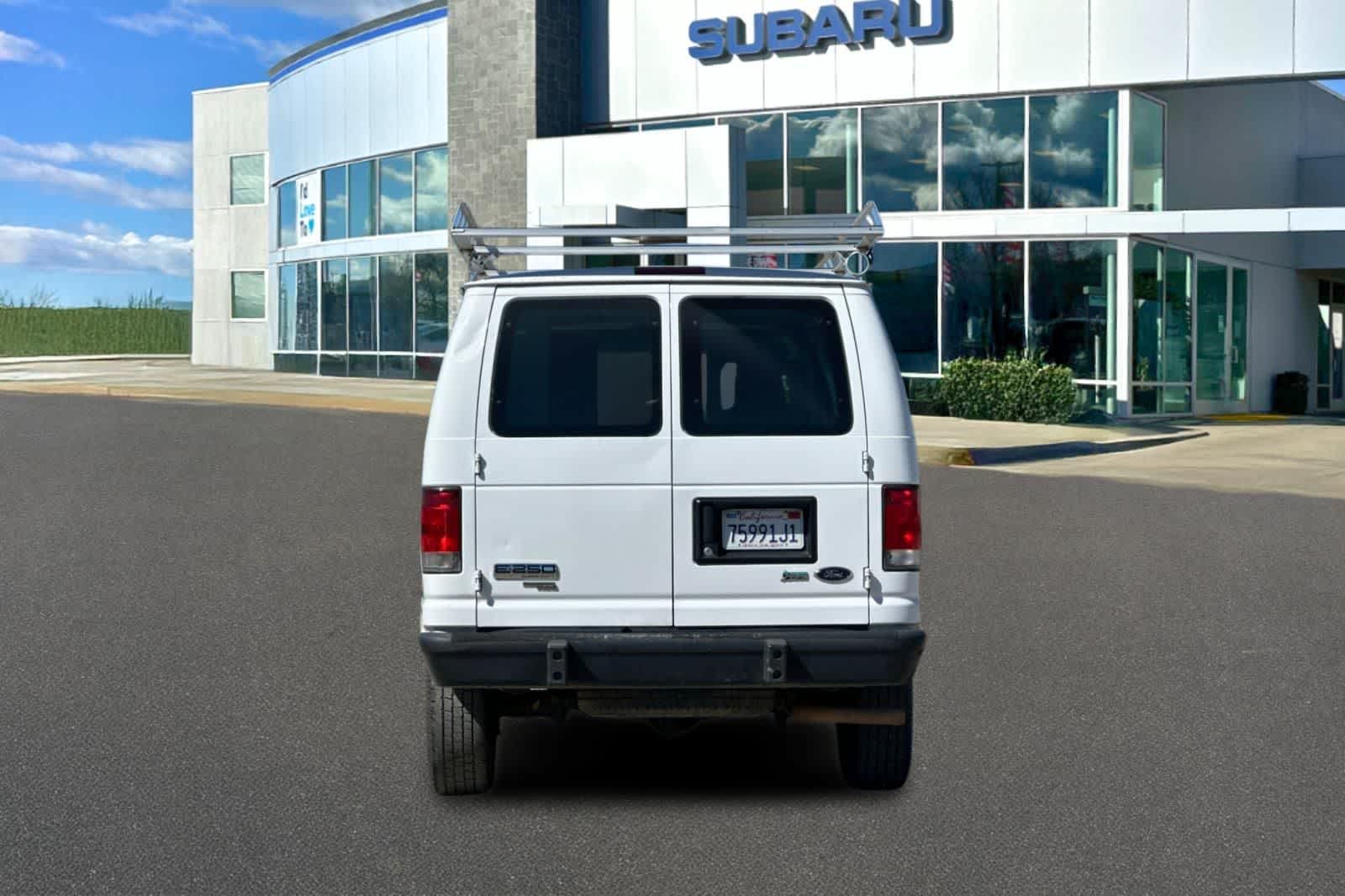 Thumbnail: 2014 Ford Econoline - 7