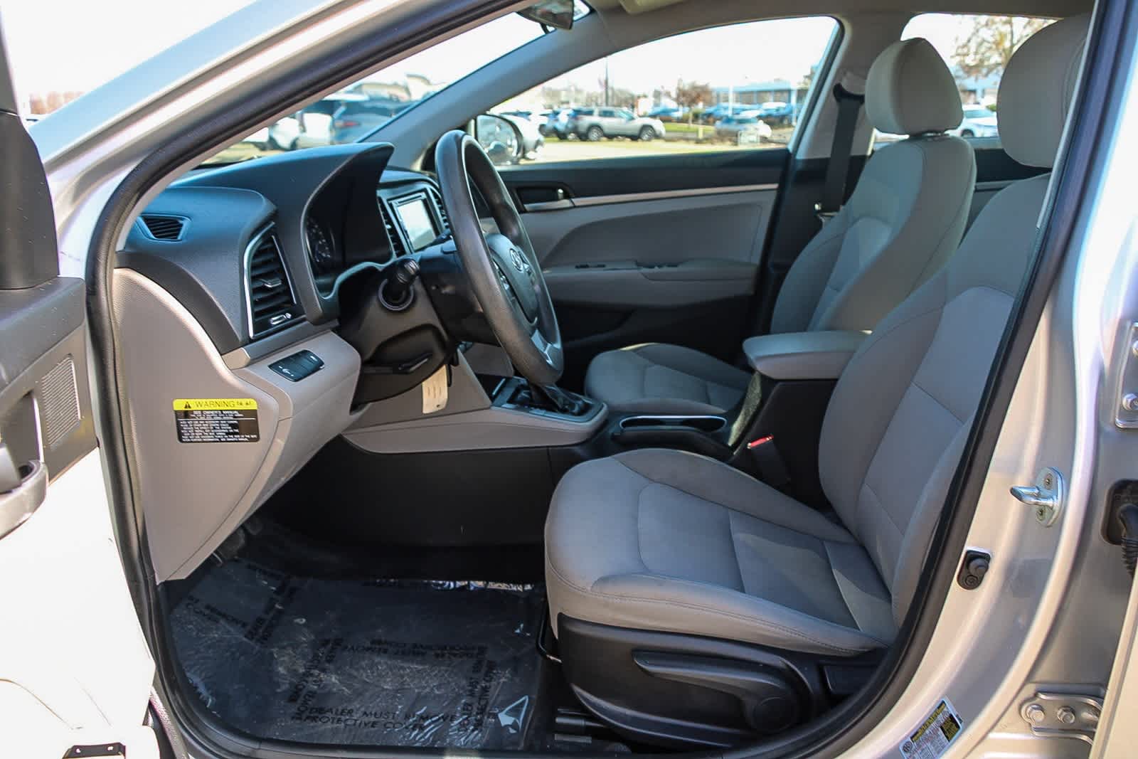 Thumbnail: 2017 Hyundai Elantra - 18