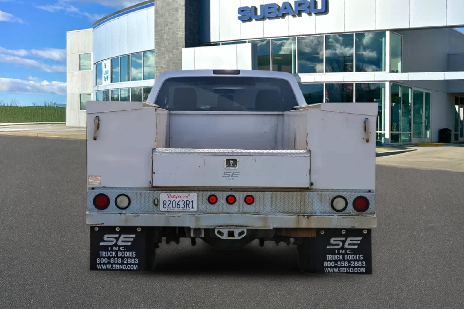 Thumbnail: 2015 Ford Econoline - 7