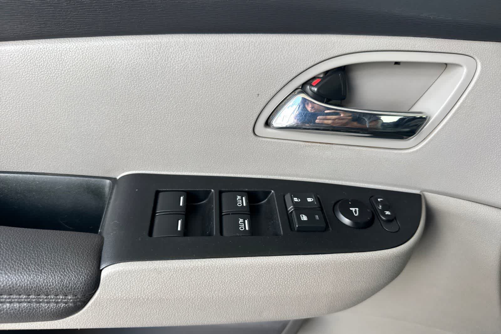 Thumbnail: 2016 Honda Odyssey - 12