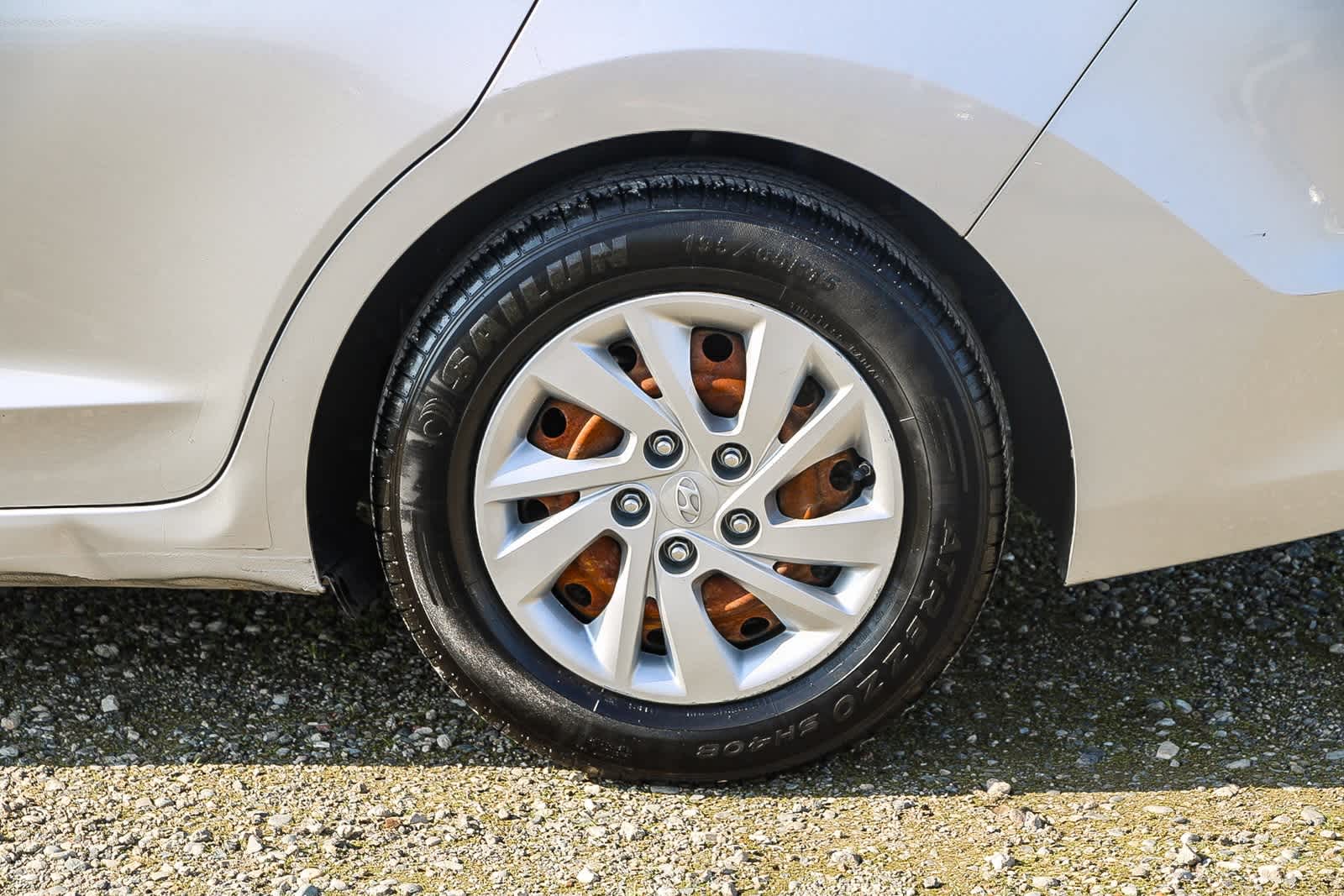 Thumbnail: 2017 Hyundai Elantra - 10