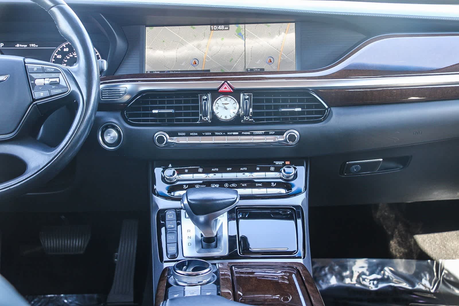 Thumbnail: 2019 Genesis G90 - 13