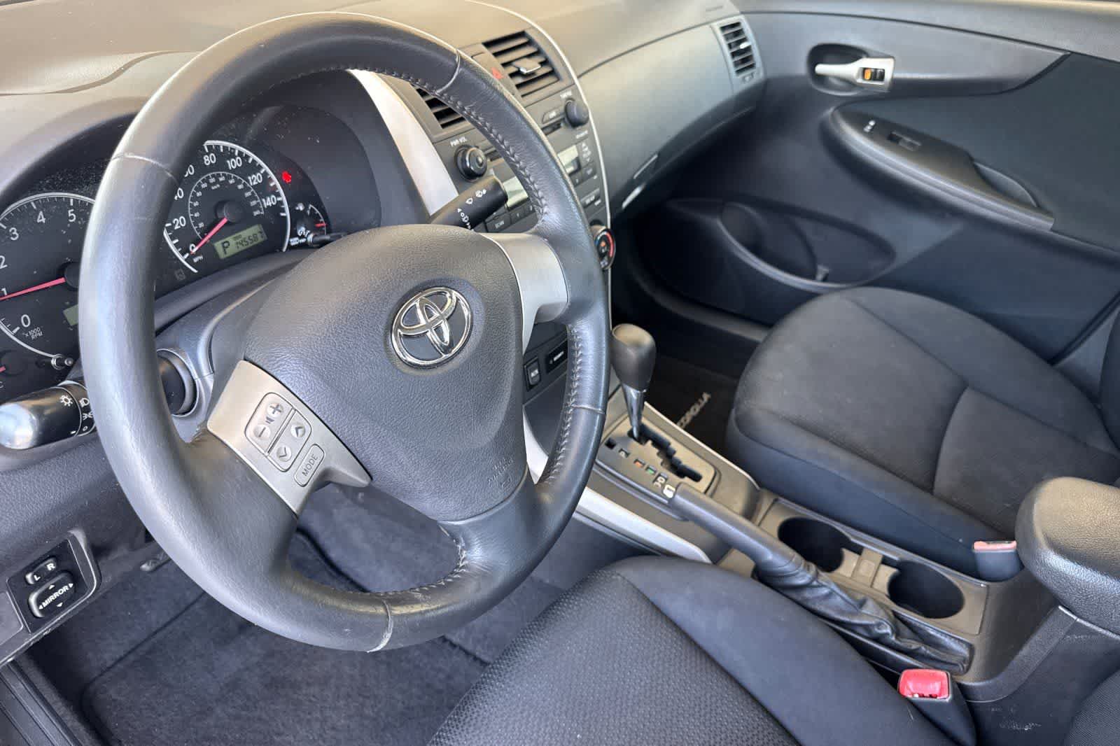 Thumbnail: 2009 Toyota Corolla - 11