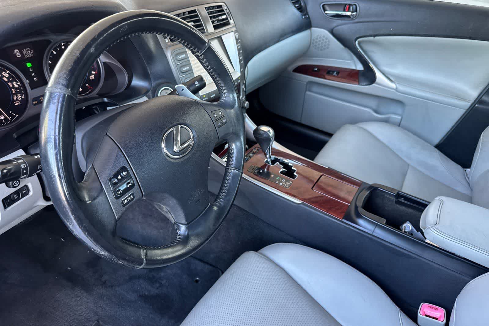Thumbnail: 2007 Lexus IS - 11