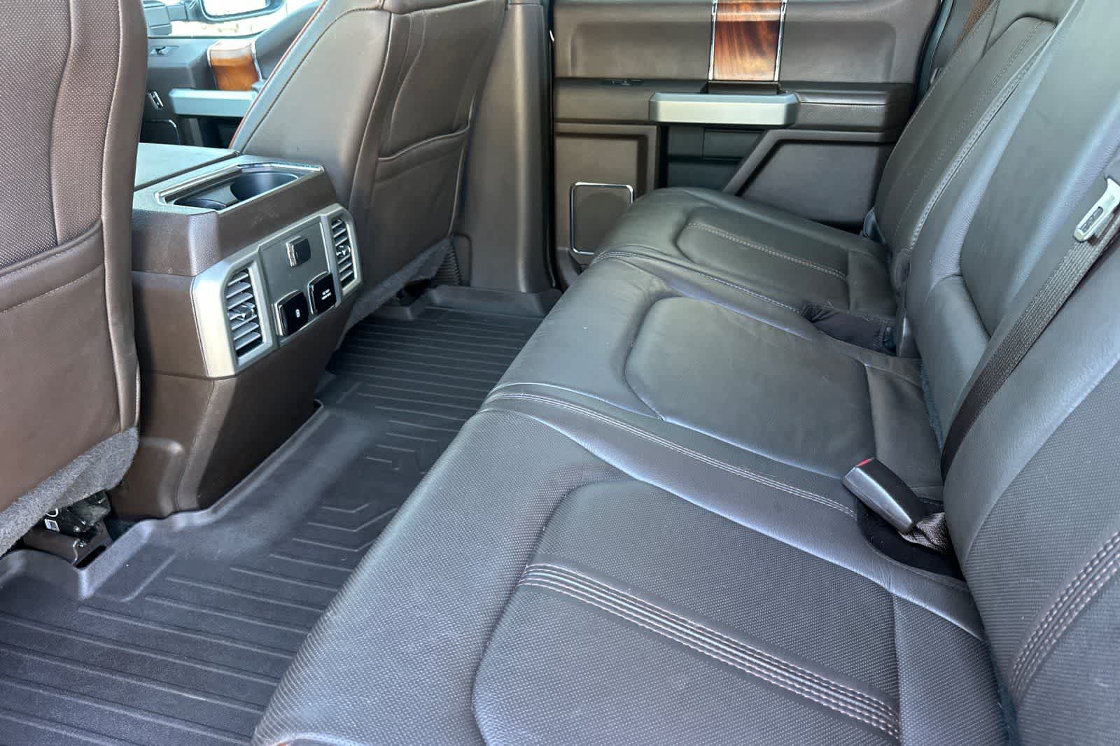 Thumbnail: 2017 Ford Econoline - 4