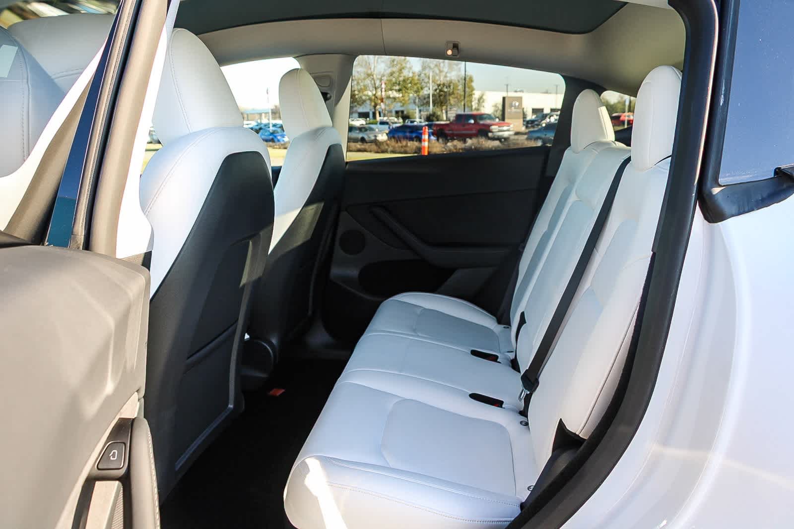 Thumbnail: 2024 Tesla Model Y - 16