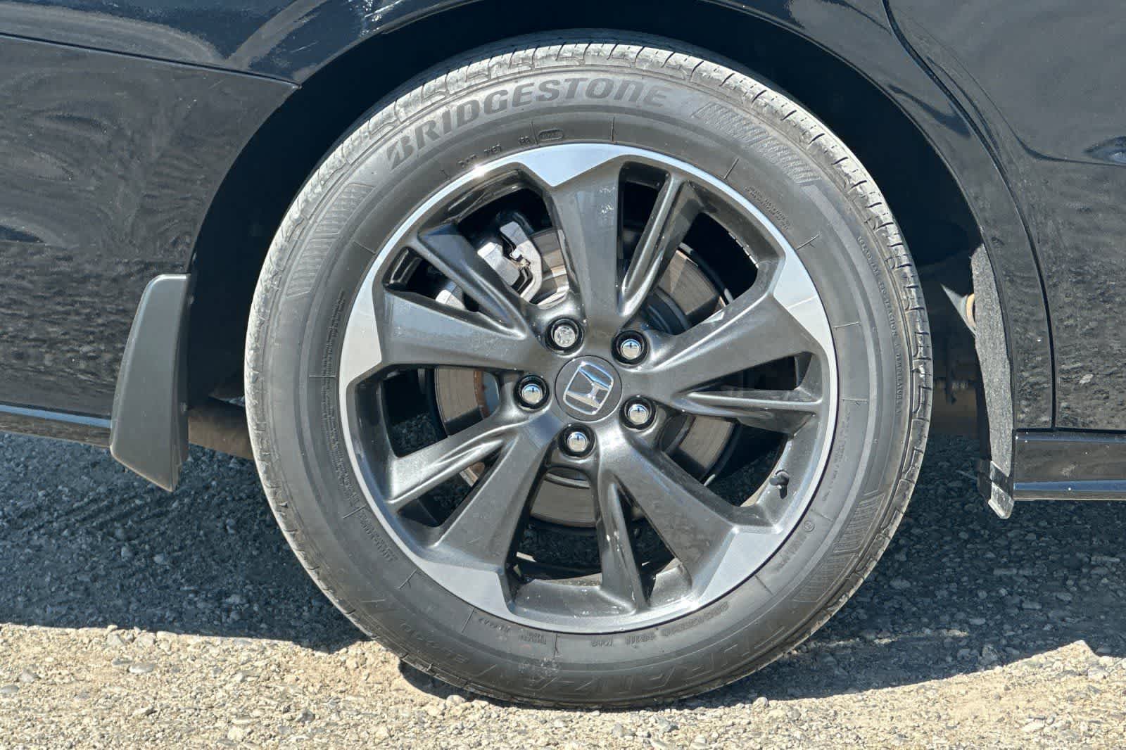 Thumbnail: 2024 Honda Odyssey - 31