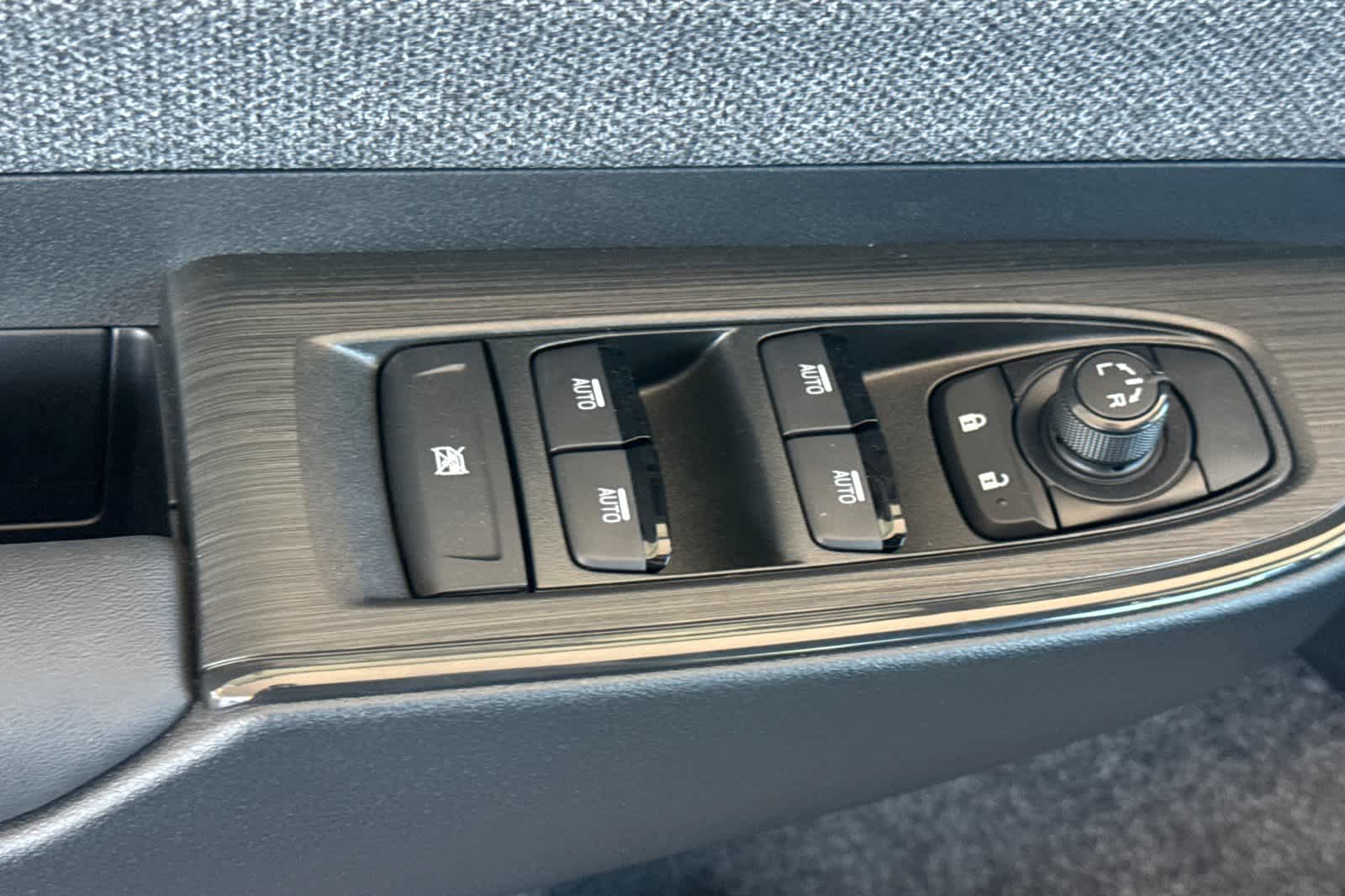Thumbnail: 2026 Subaru Outback - 13