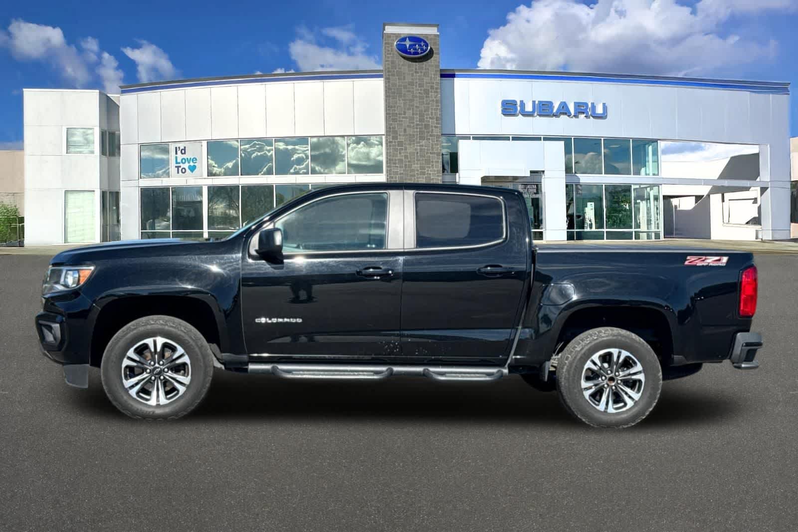 Thumbnail: 2021 Chevrolet Colorado - 9