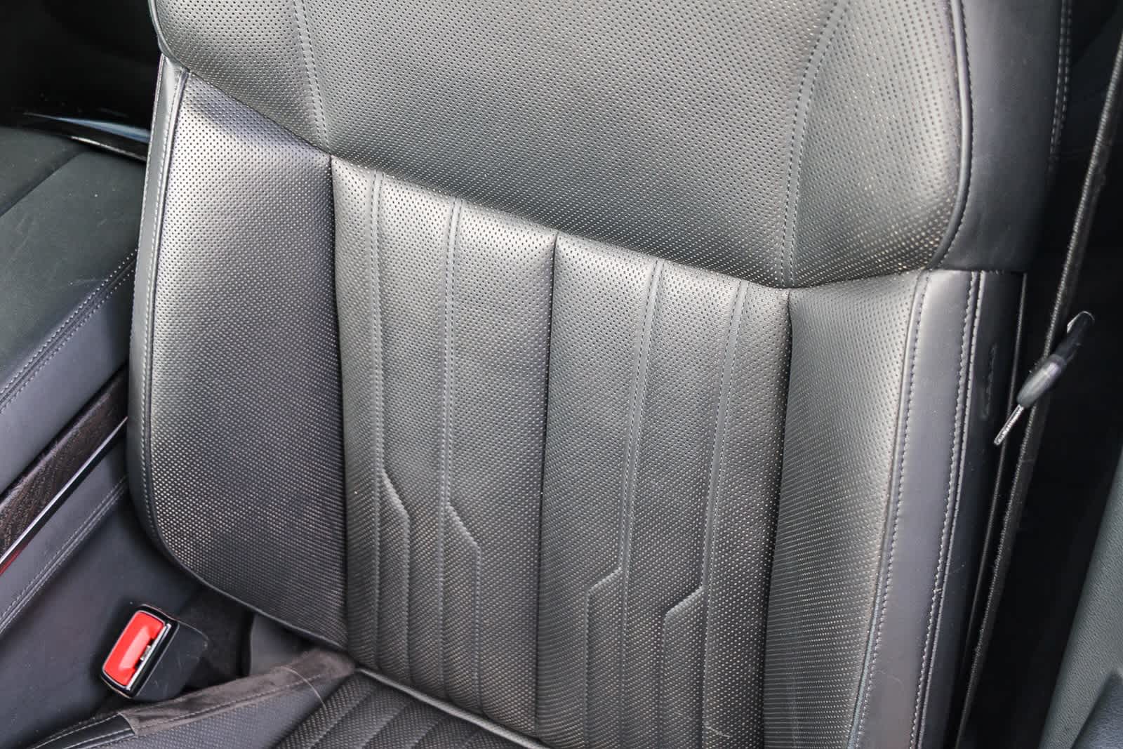 Thumbnail: 2019 Audi A8 - 24