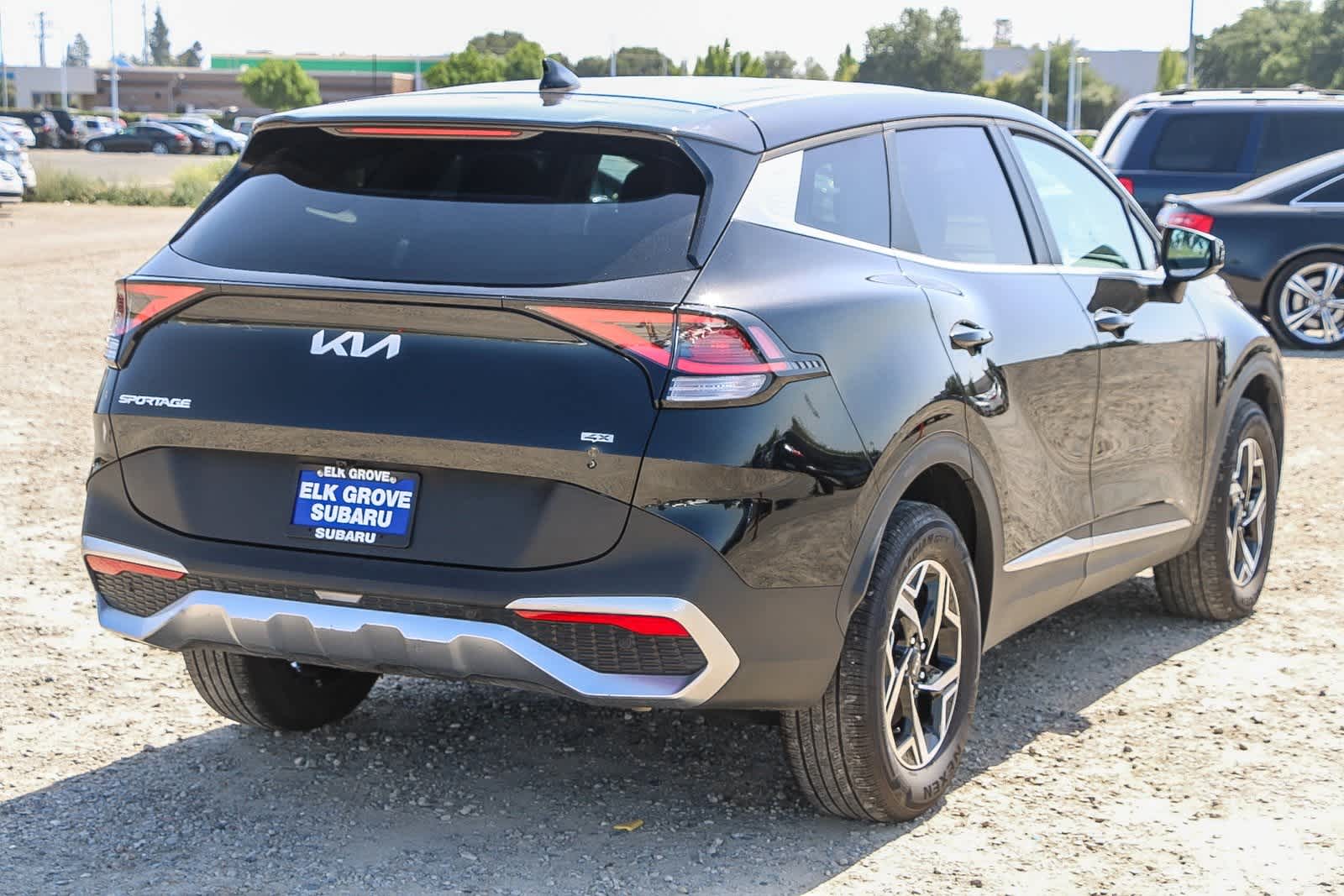2024 Kia Sportage LX 4