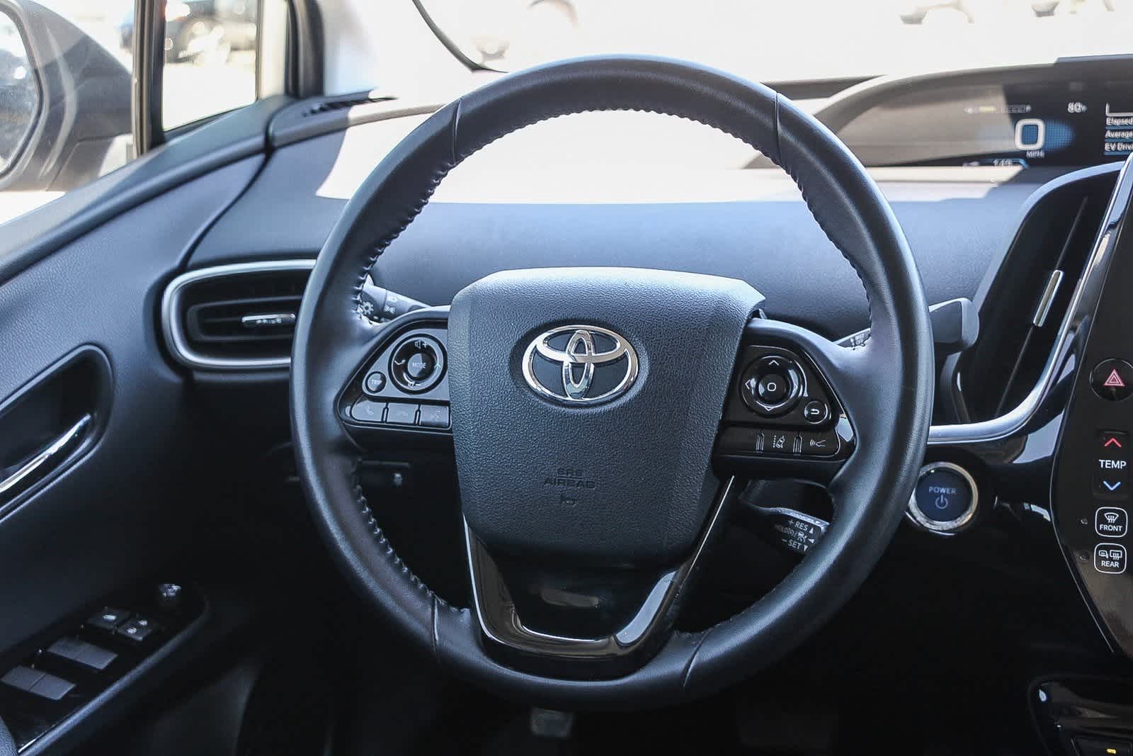 Thumbnail: 2022 Toyota Prius Prime - 14