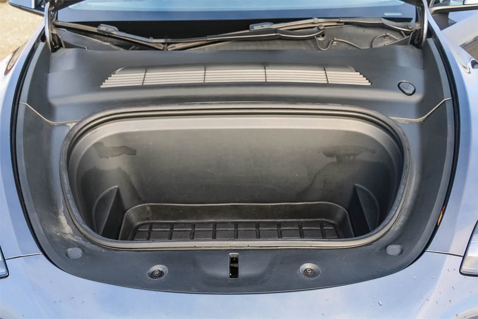 Thumbnail: 2022 Tesla Model Y - 24