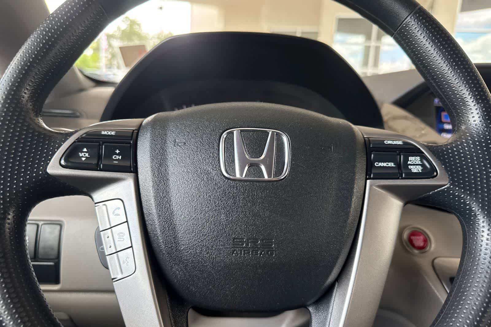 Thumbnail: 2016 Honda Odyssey - 24