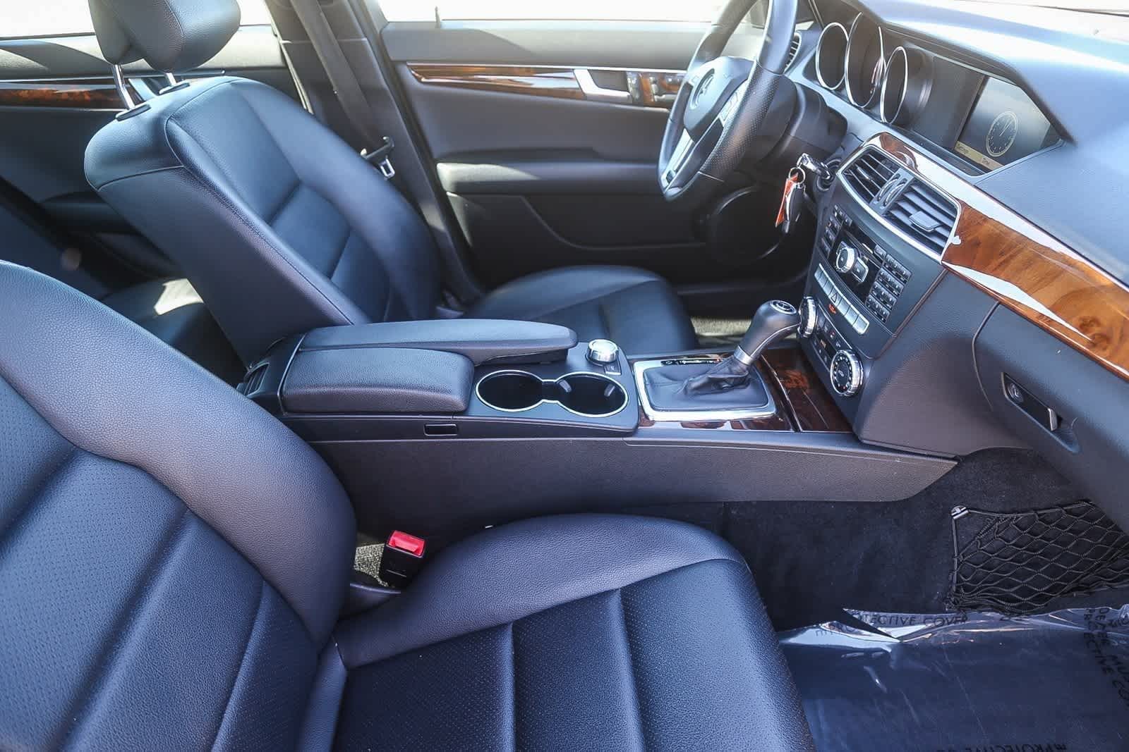 Thumbnail: 2012 Mercedes-Benz C-Class - 13