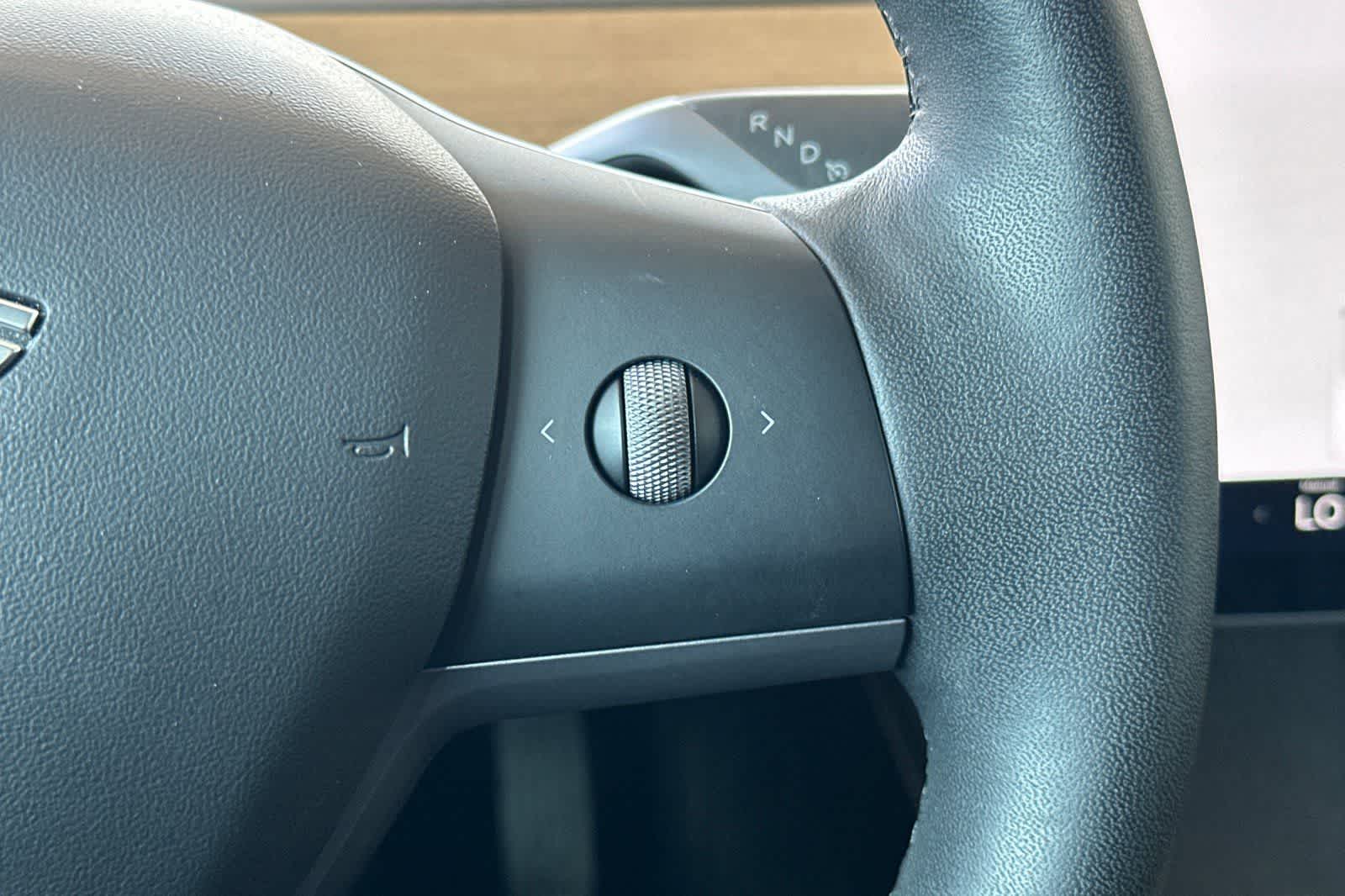 Thumbnail: 2022 Tesla Model 3 - 26