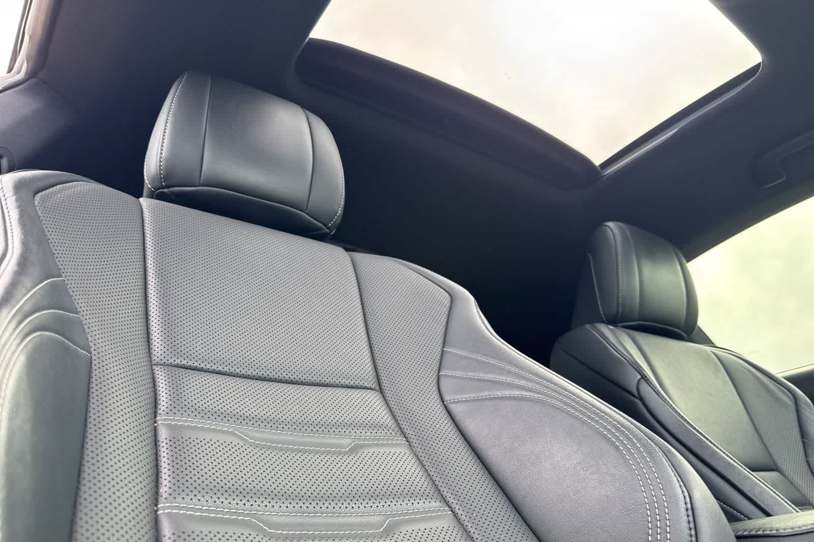 Thumbnail: 2017 Lexus RC - 16