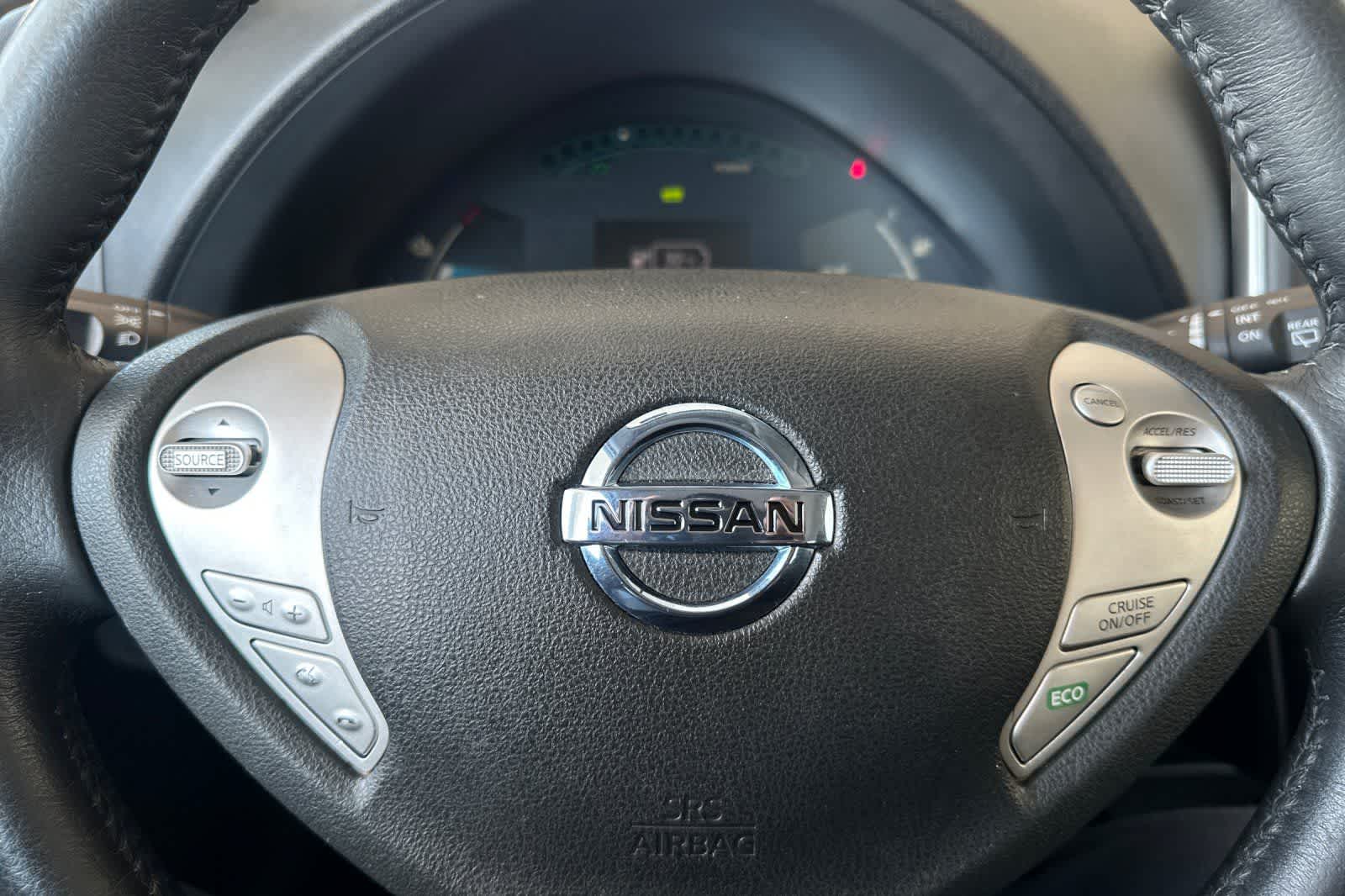Thumbnail: 2015 Nissan Leaf - 24