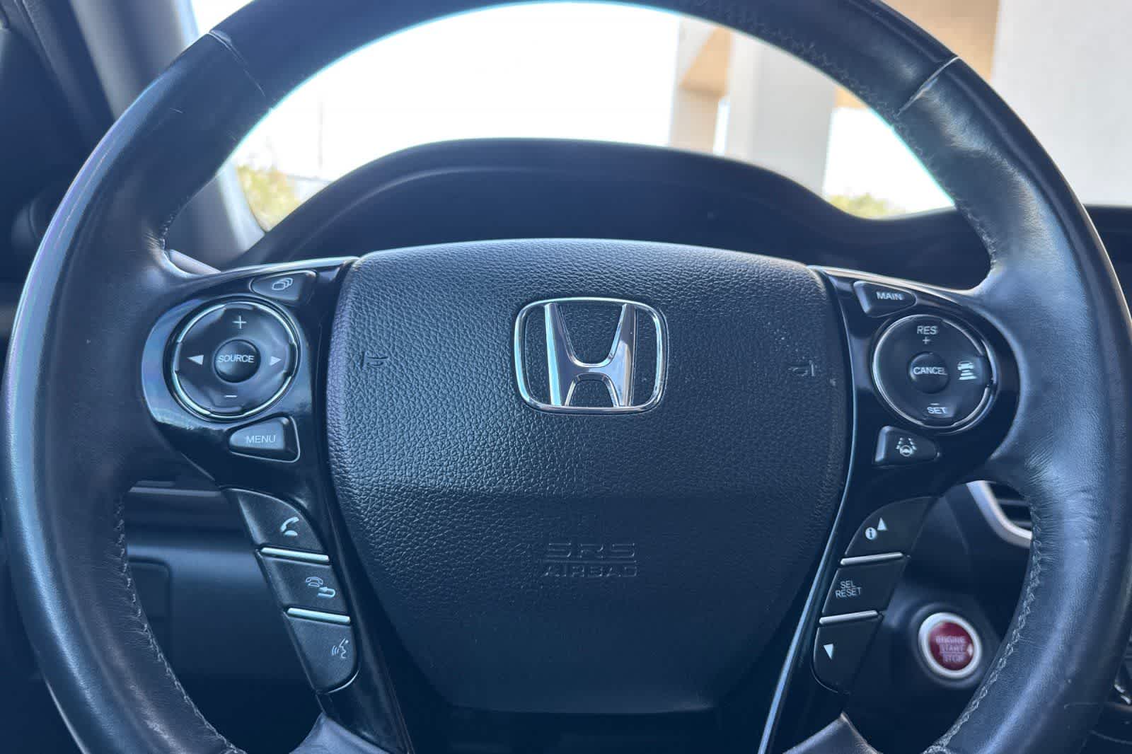 Thumbnail: 2016 Honda Accord - 24