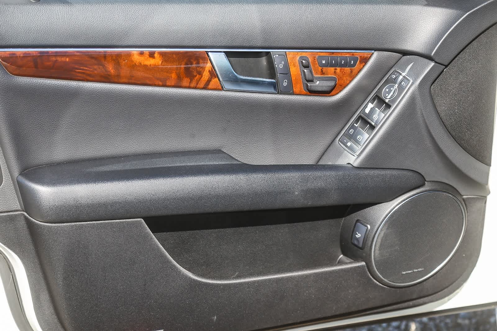 Thumbnail: 2012 Mercedes-Benz C-Class - 21