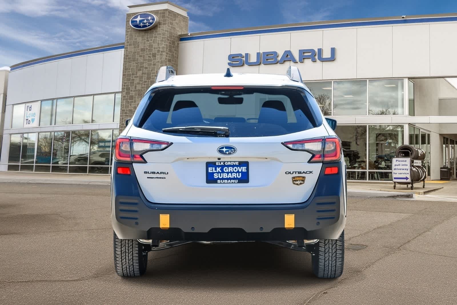 Thumbnail: 2025 Subaru Outback - 3